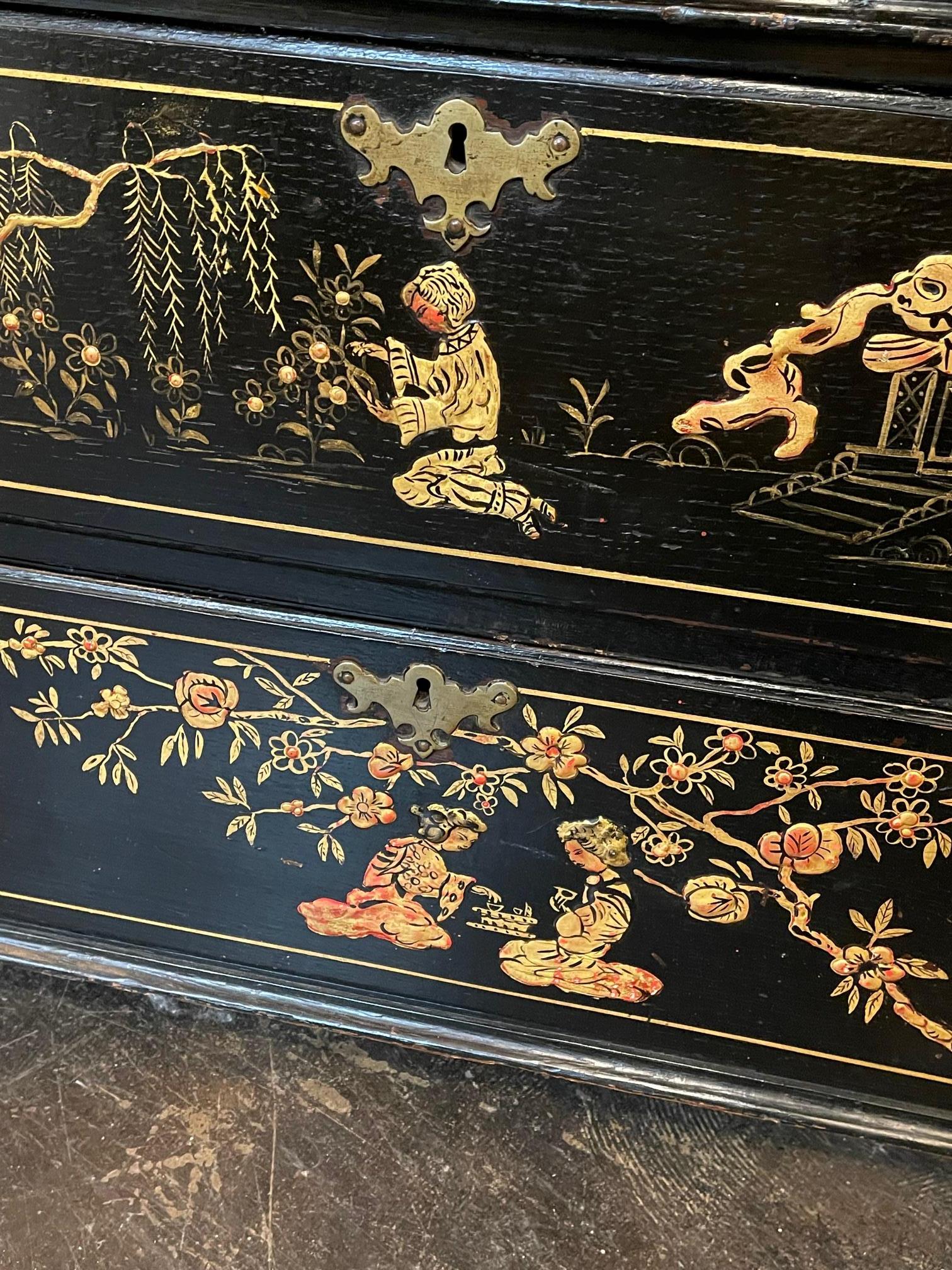 Wood 19th Century English Chinoiserie Cabinet