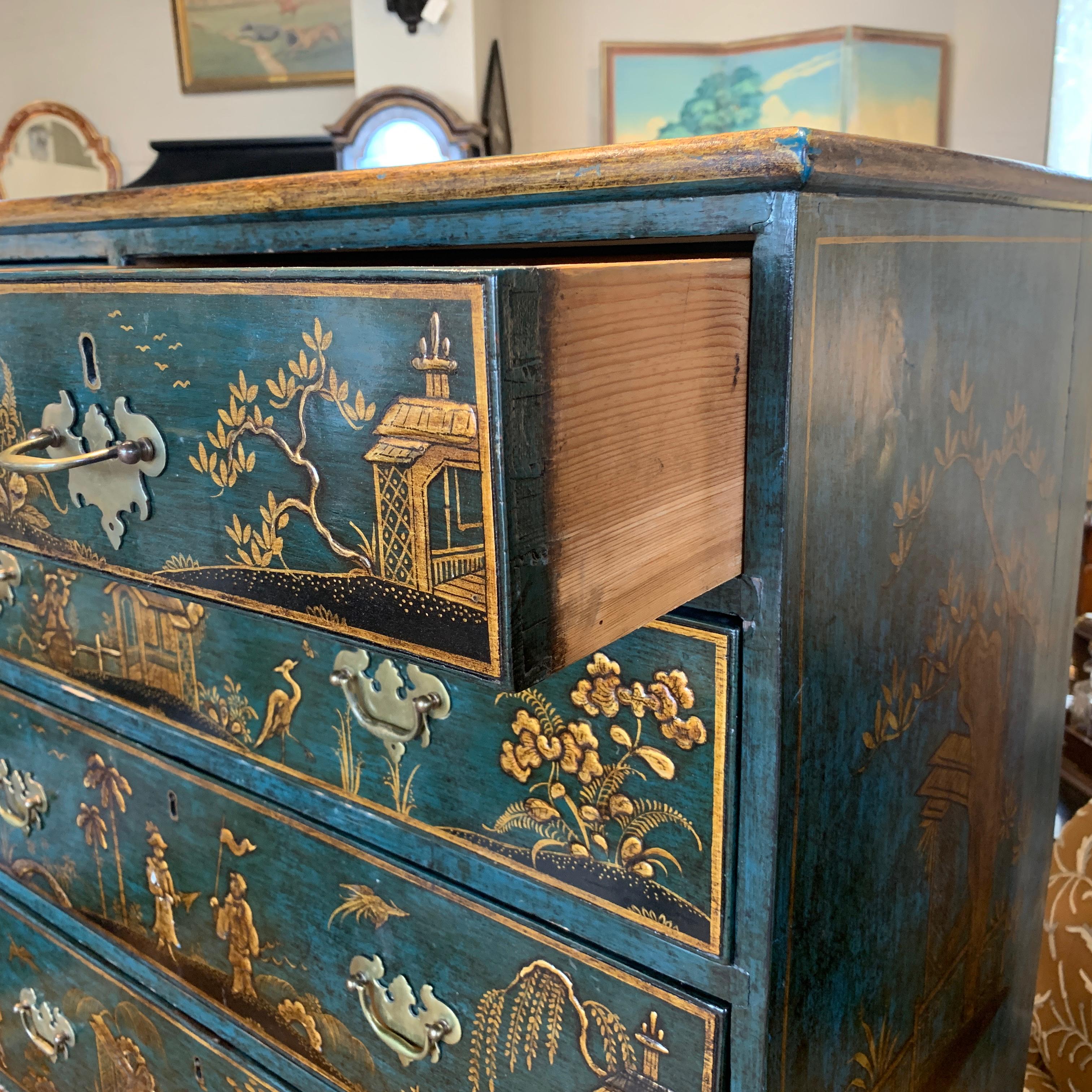 Wood 19th Century English Chinoiserie Decorated Chest of Drawers