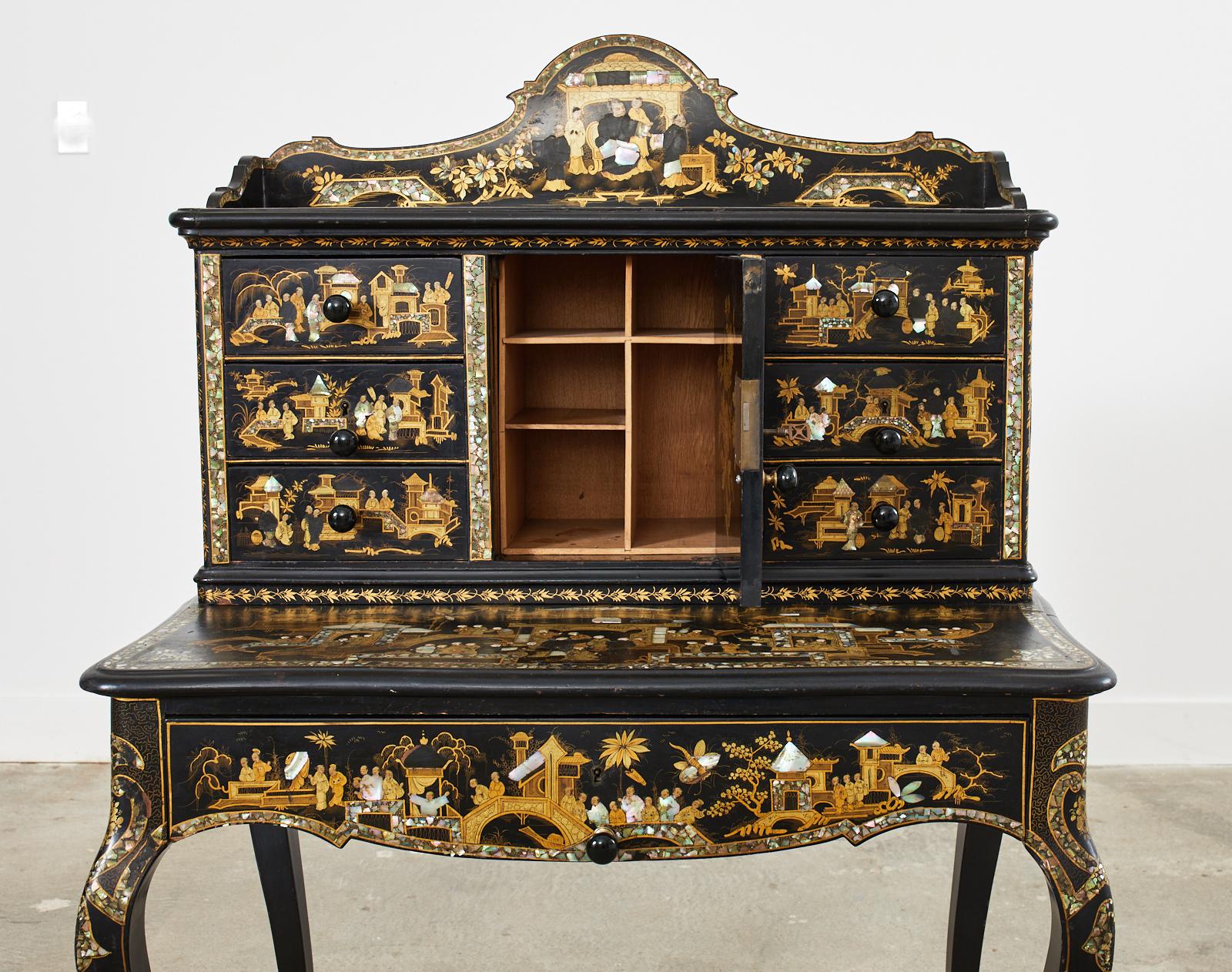 19th Century English Chinoiserie Ladies Secretaire Writing Table In Good Condition For Sale In Rio Vista, CA