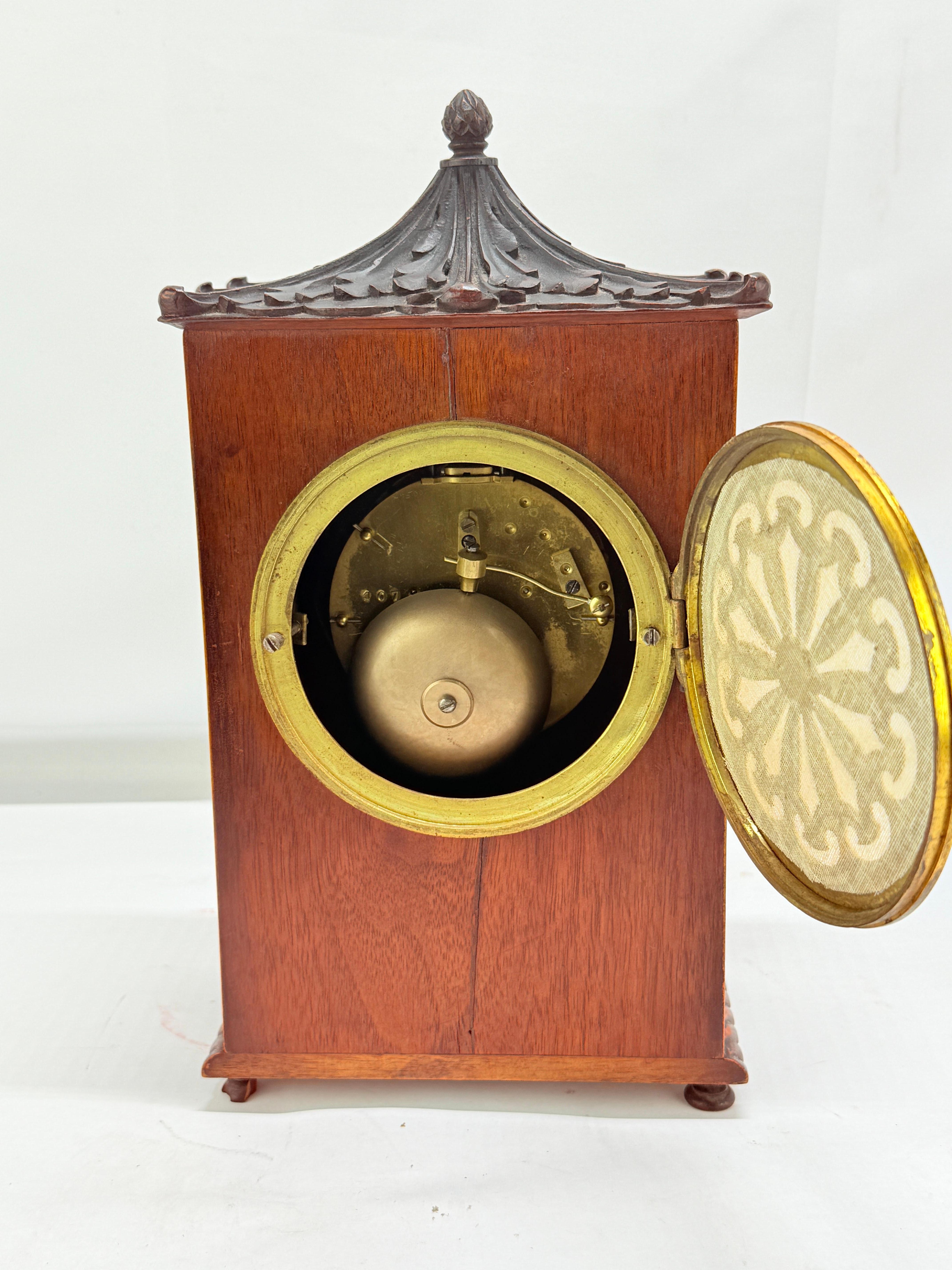 19th Century English Chinoiserie Revival Mahogany Inlaid Pagoda-Top Mantel Clock For Sale 4