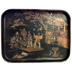 Vassoio inglese Chinoiserie del XIX secolo in Wood nero  con dettagli in oro
