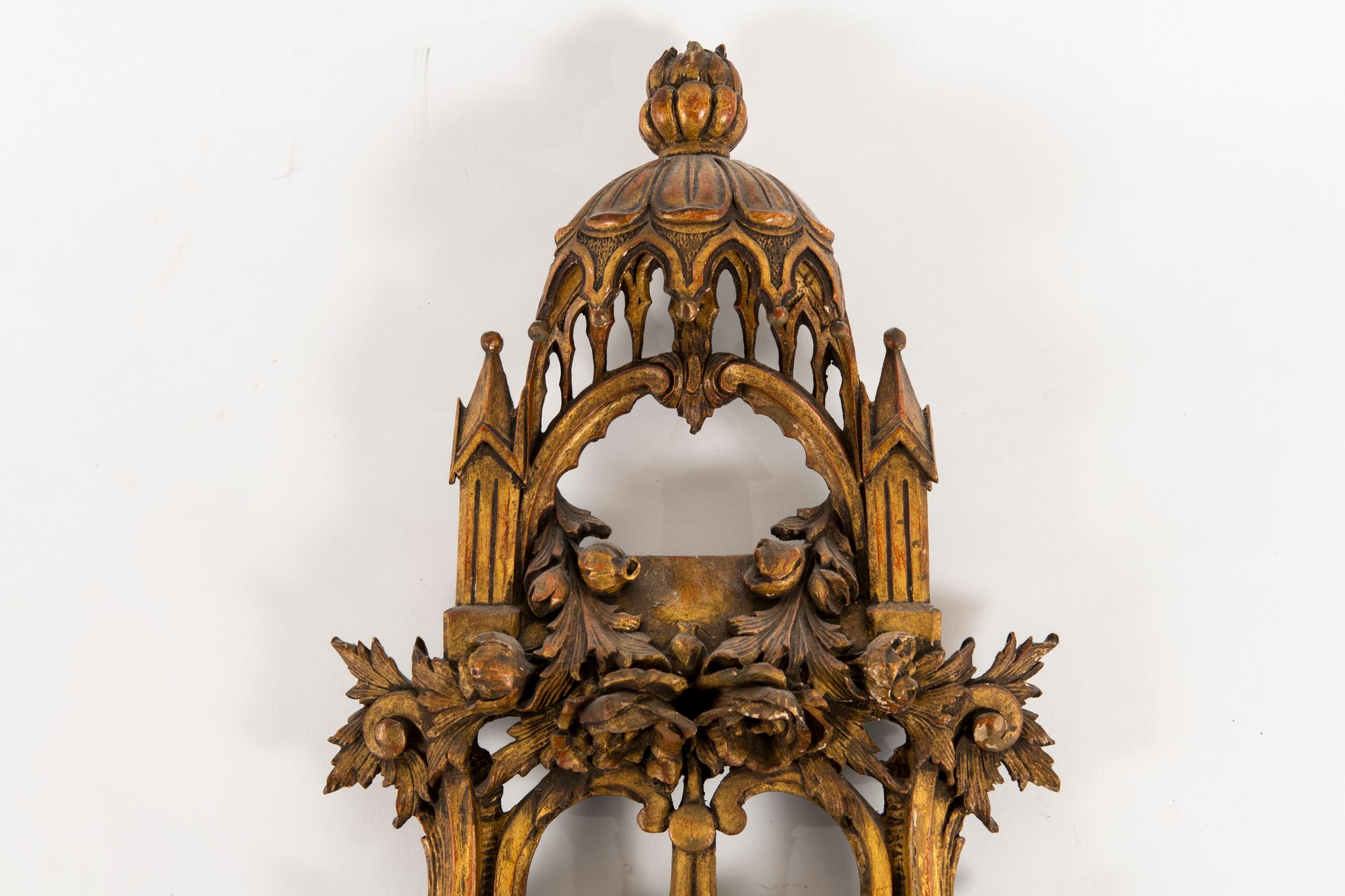 Chinese Chippendale 19th Century English Chippendale Giltwood Mirror For Sale
