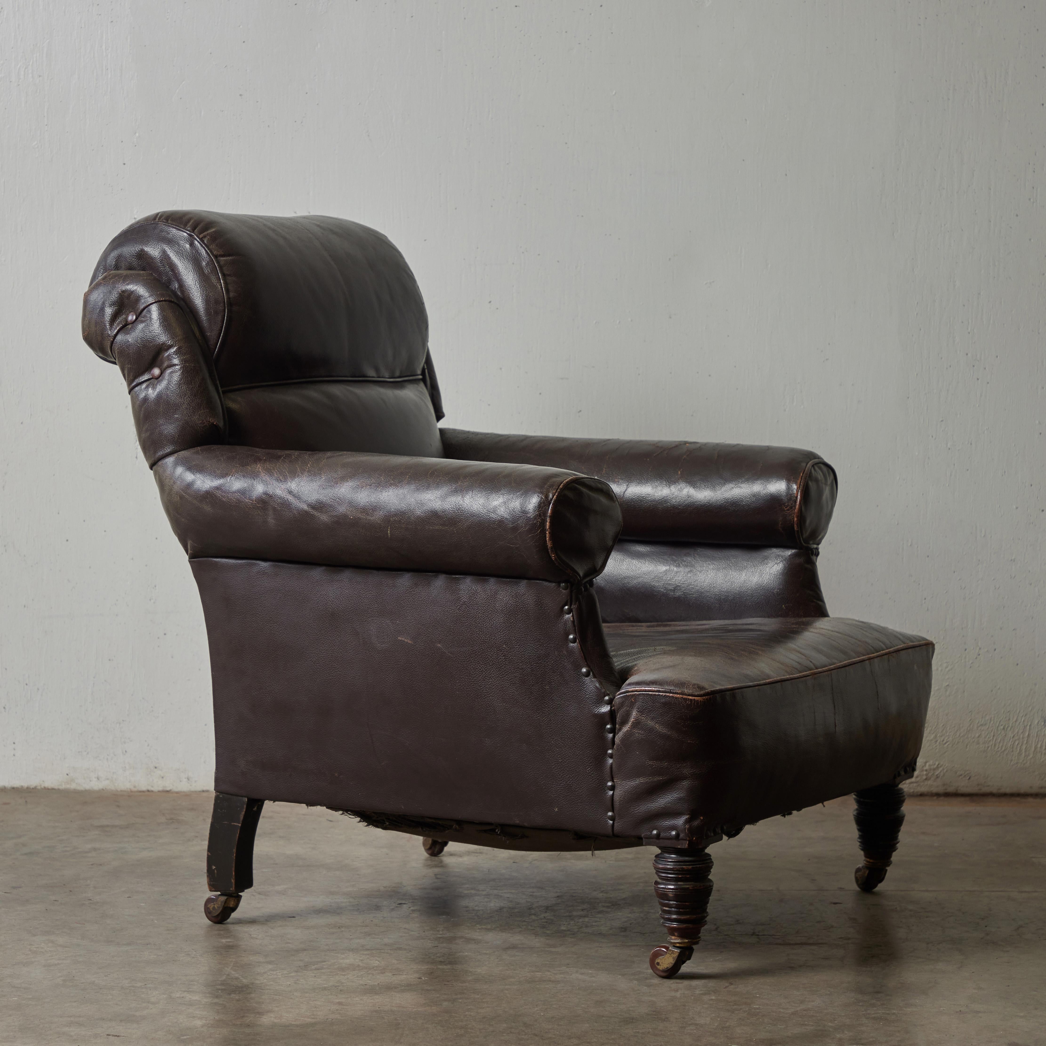 19th Century English Chocolate Leather Club Chair In Good Condition In Los Angeles, CA