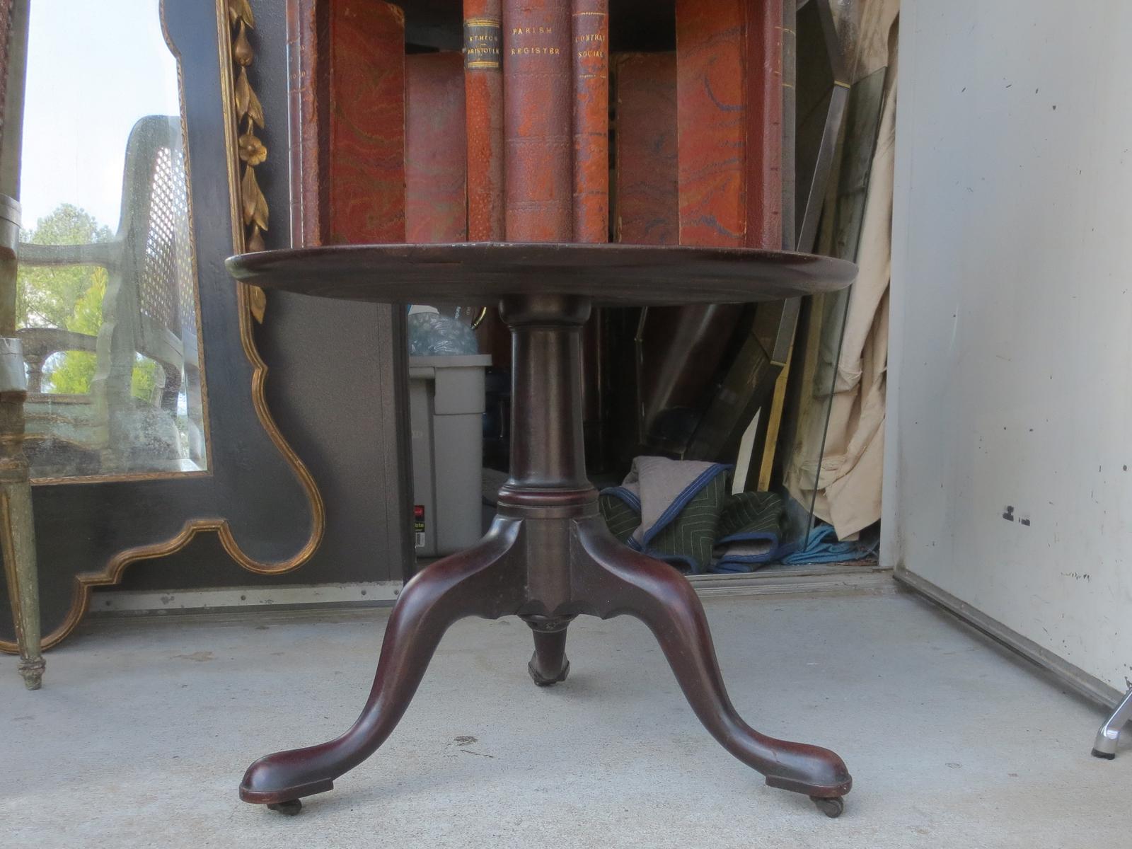 19th Century English Classic Revolving Book Stand, Mahogany For Sale 1