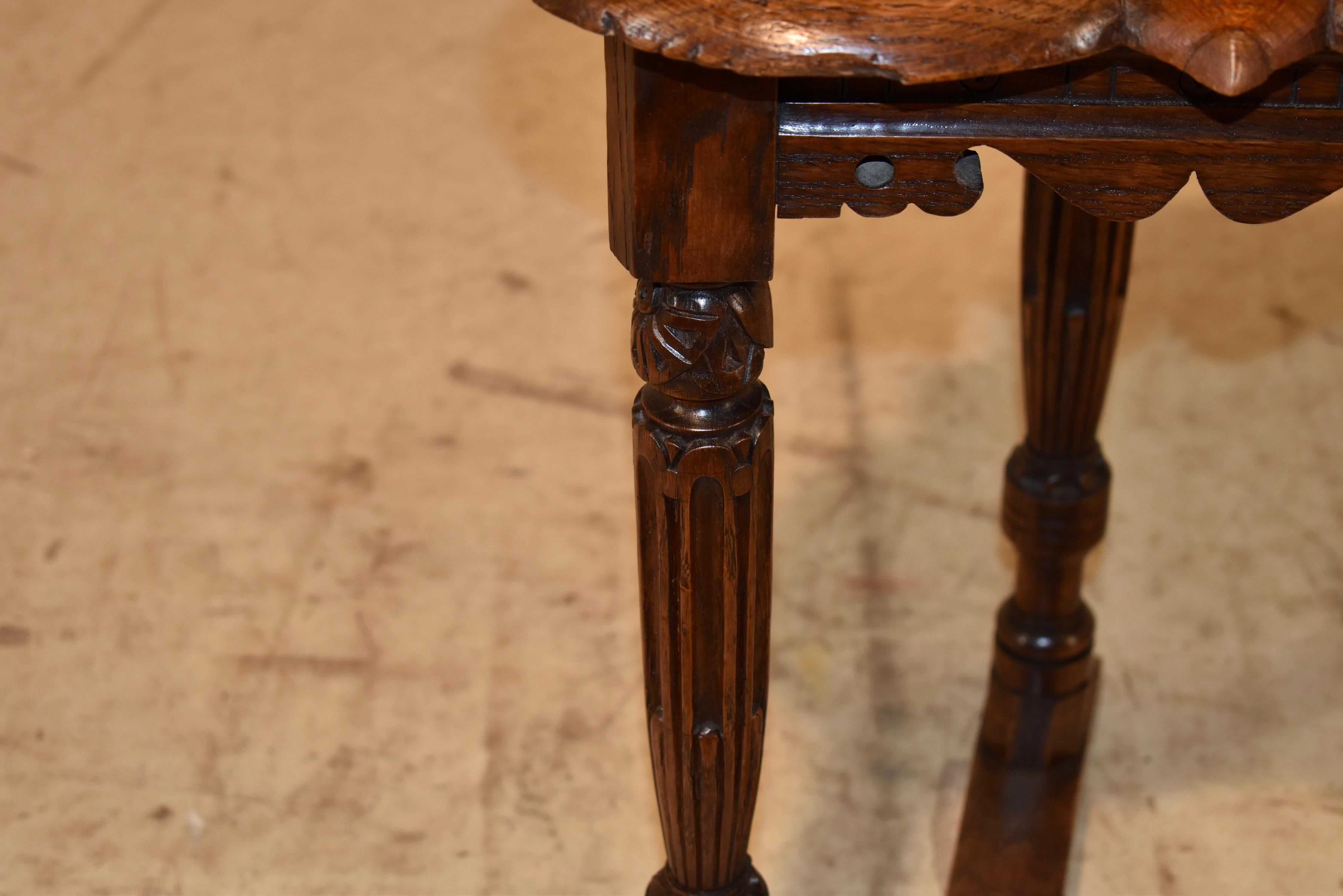 19th Century English Clover Top Oak Side Table en venta 3