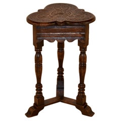 19th Century English Clover Top Oak Side Table
