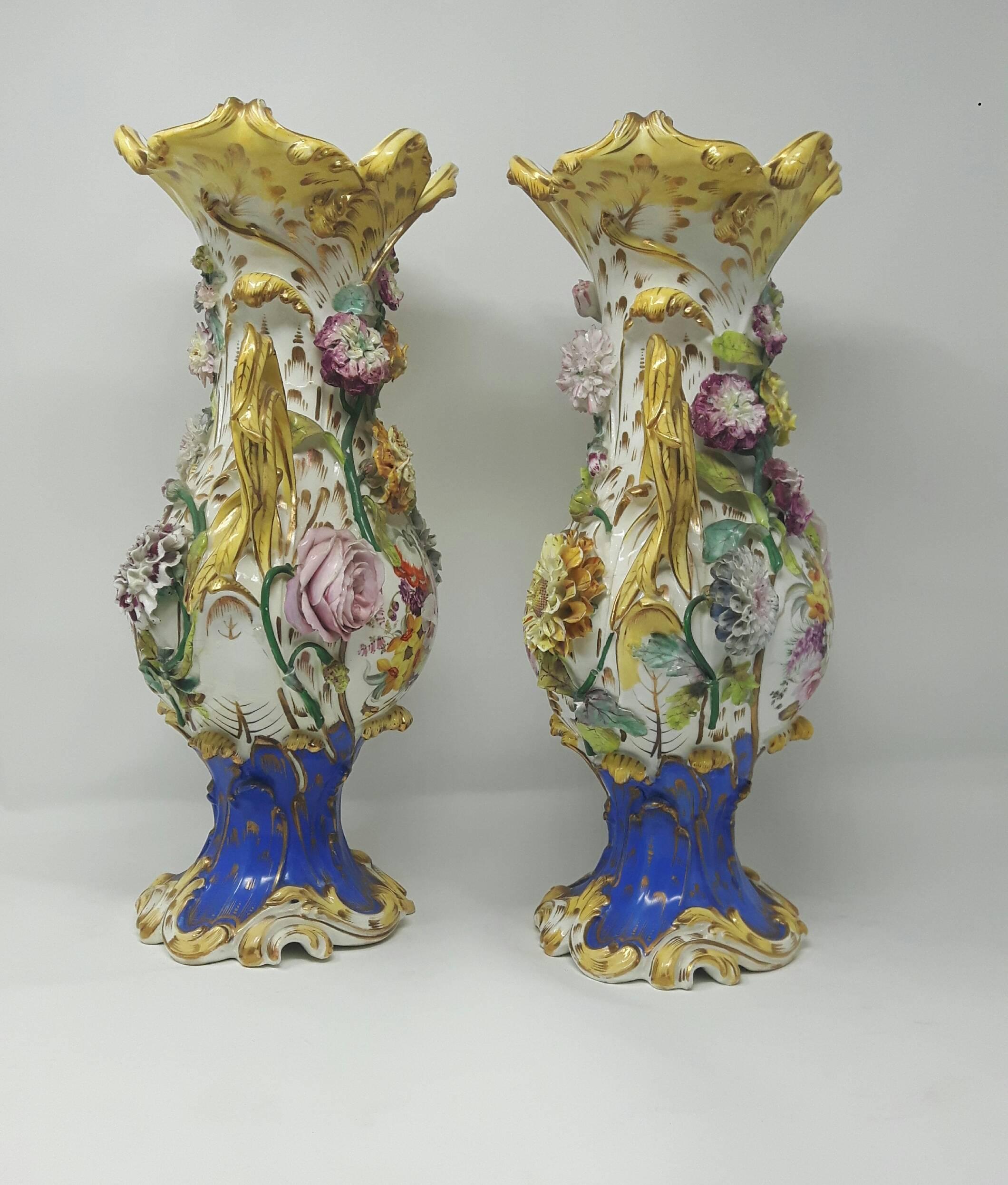 Other 19th Century English Coalport Vases For Sale