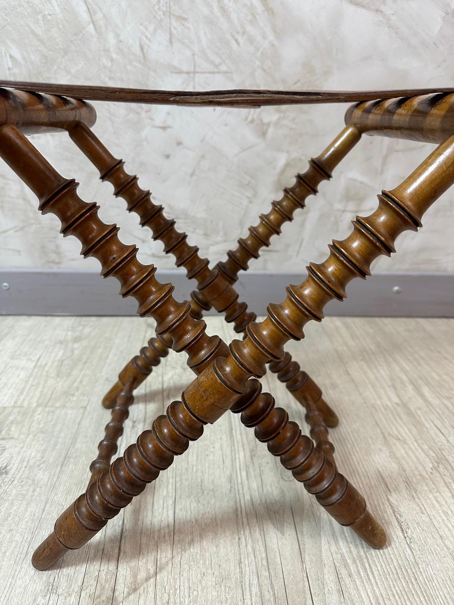 Table à plateau colonial anglais du 19ème siècle, années 1890 en vente 2
