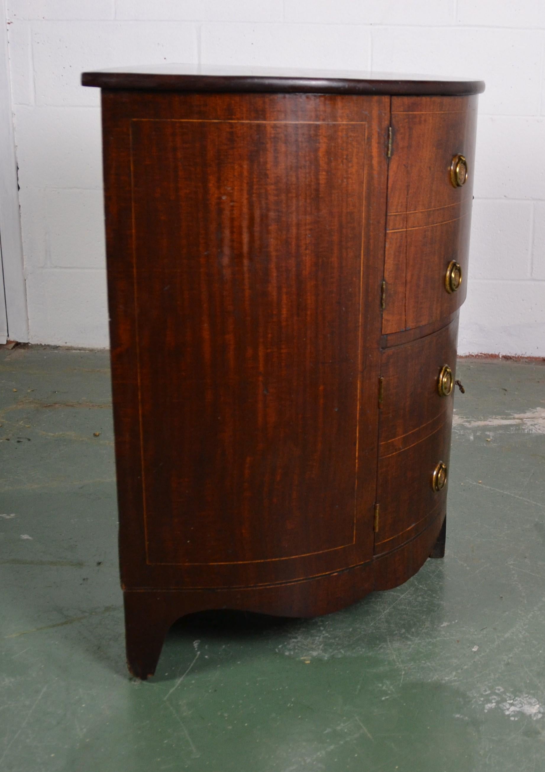 19th Century English Commode or Nightstand 1