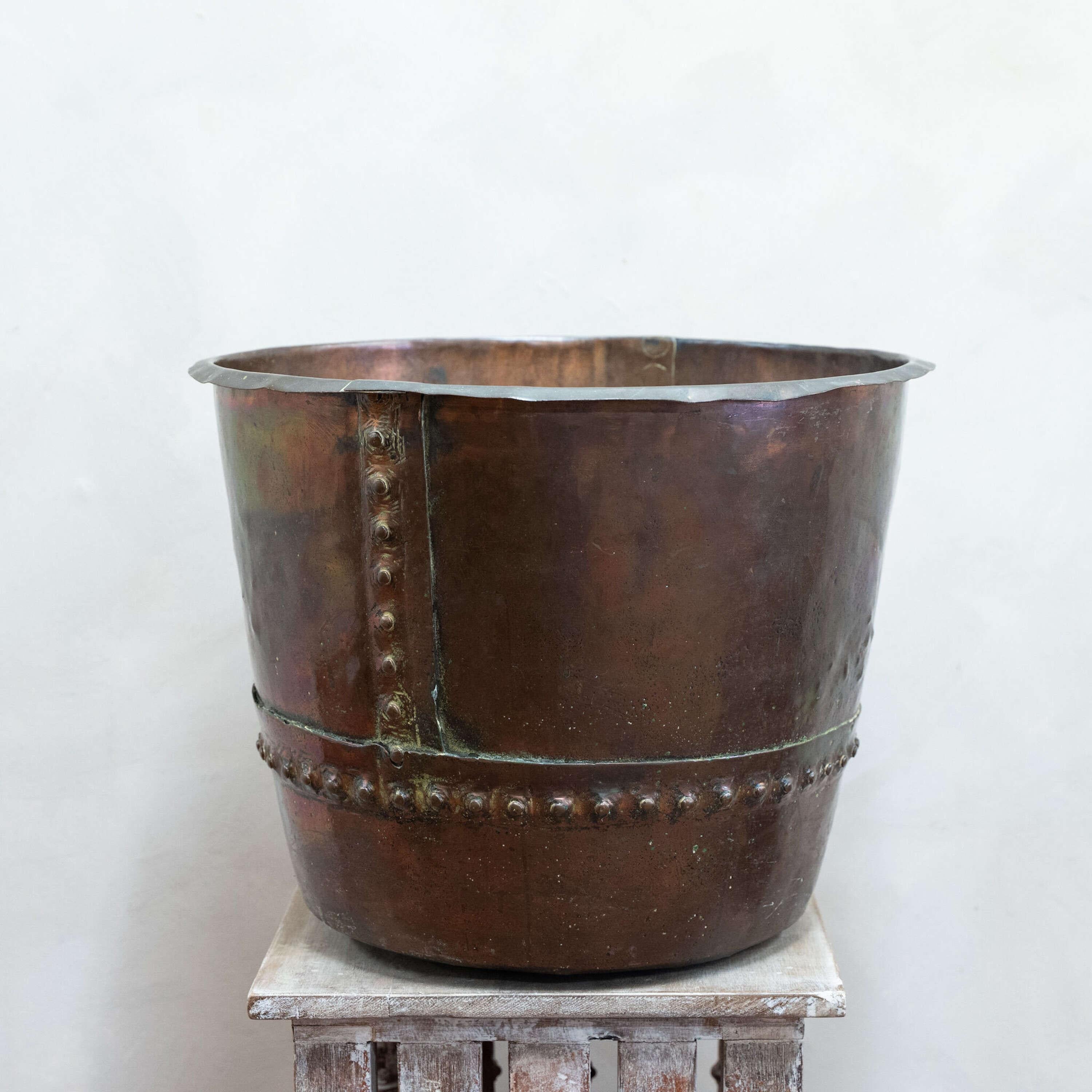 Caldero / Macetero de cobre inglés del siglo XIX Británico en venta