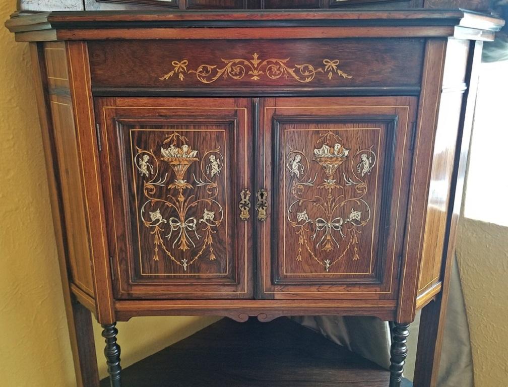 19C English Marquetry Inlaid Corner Cabinet Attributed to Collinson and Lock In Good Condition For Sale In Dallas, TX