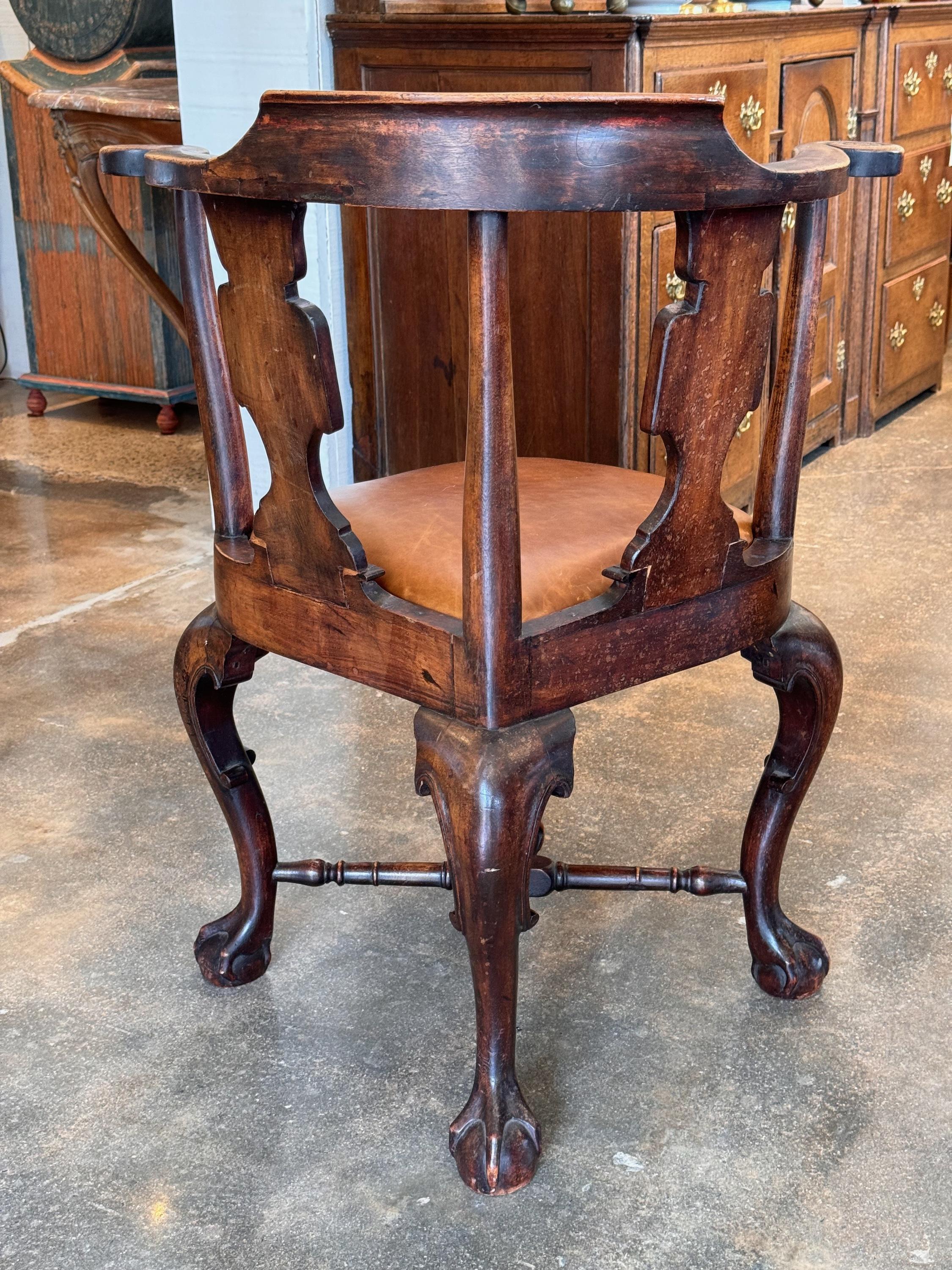 19th Century English Corner Chair For Sale 5