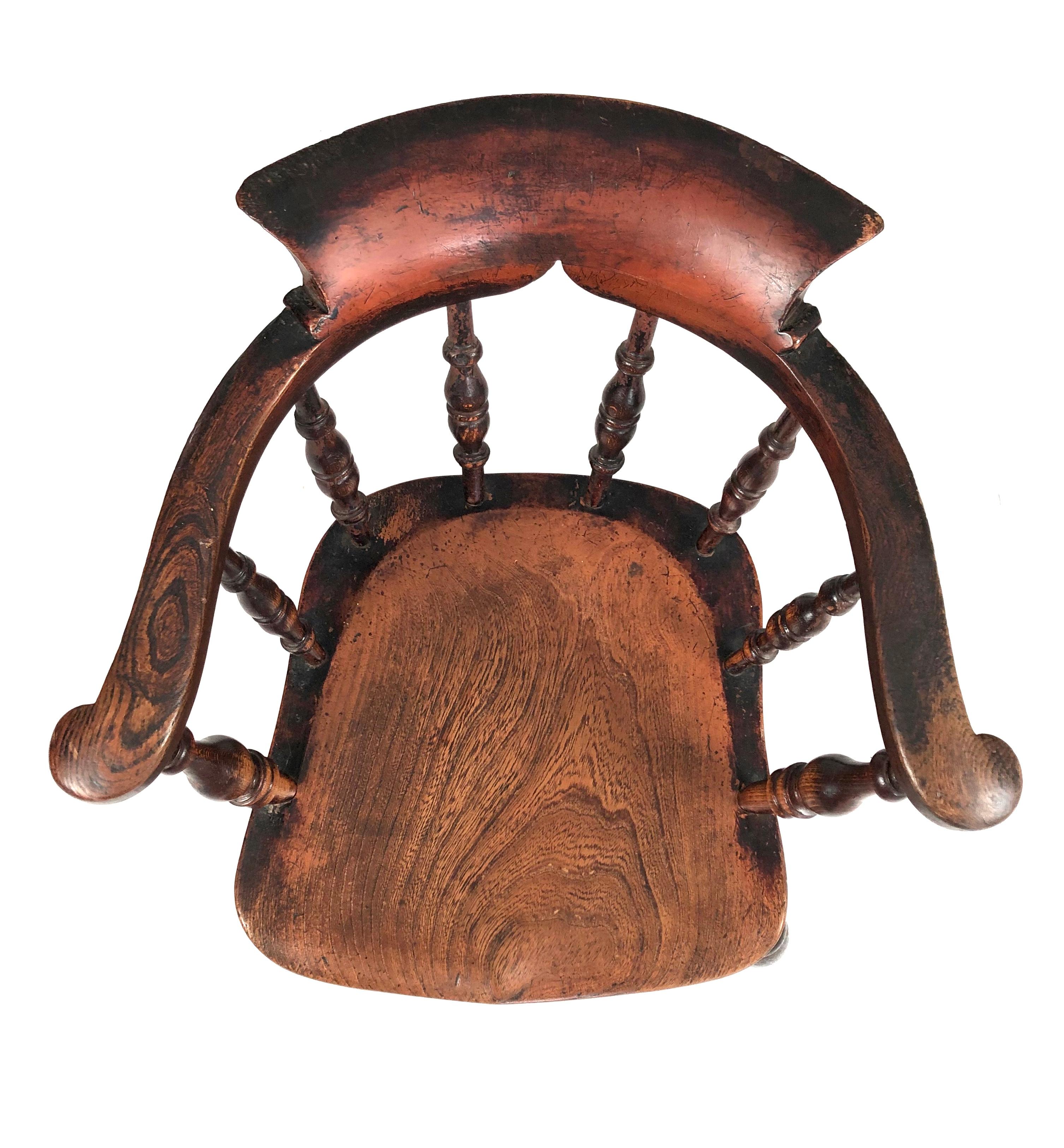 Oak 19th Century English Country Captain's Chair