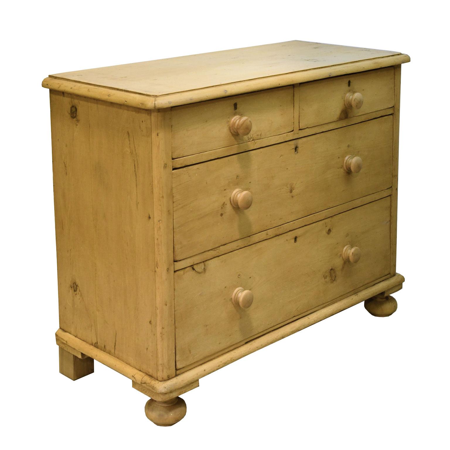 19th Century English Country Chest of Drawers in Pine 5