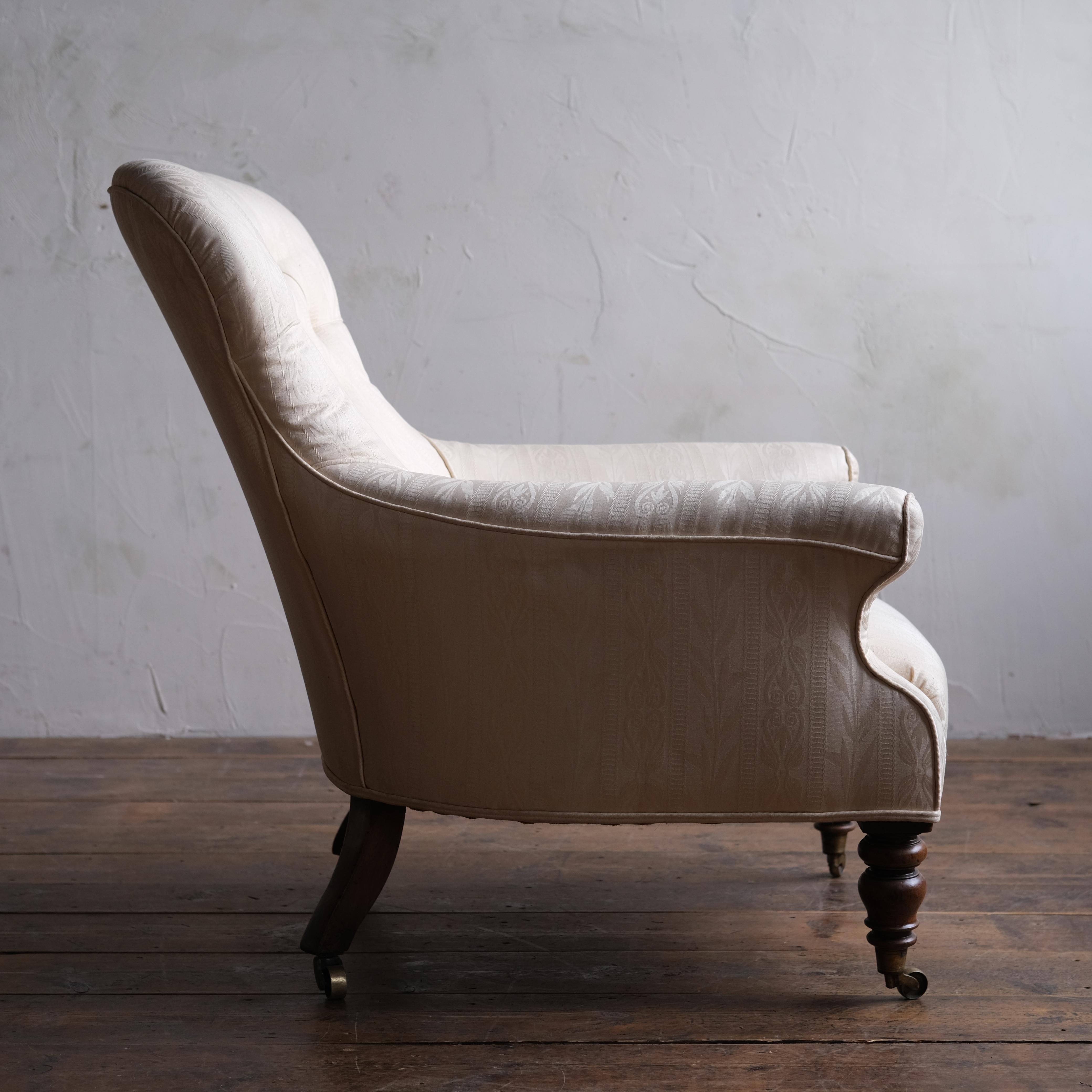 Fauteuil de campagne anglais du 19ème siècle à la manière de Holland & Sons  en vente 1