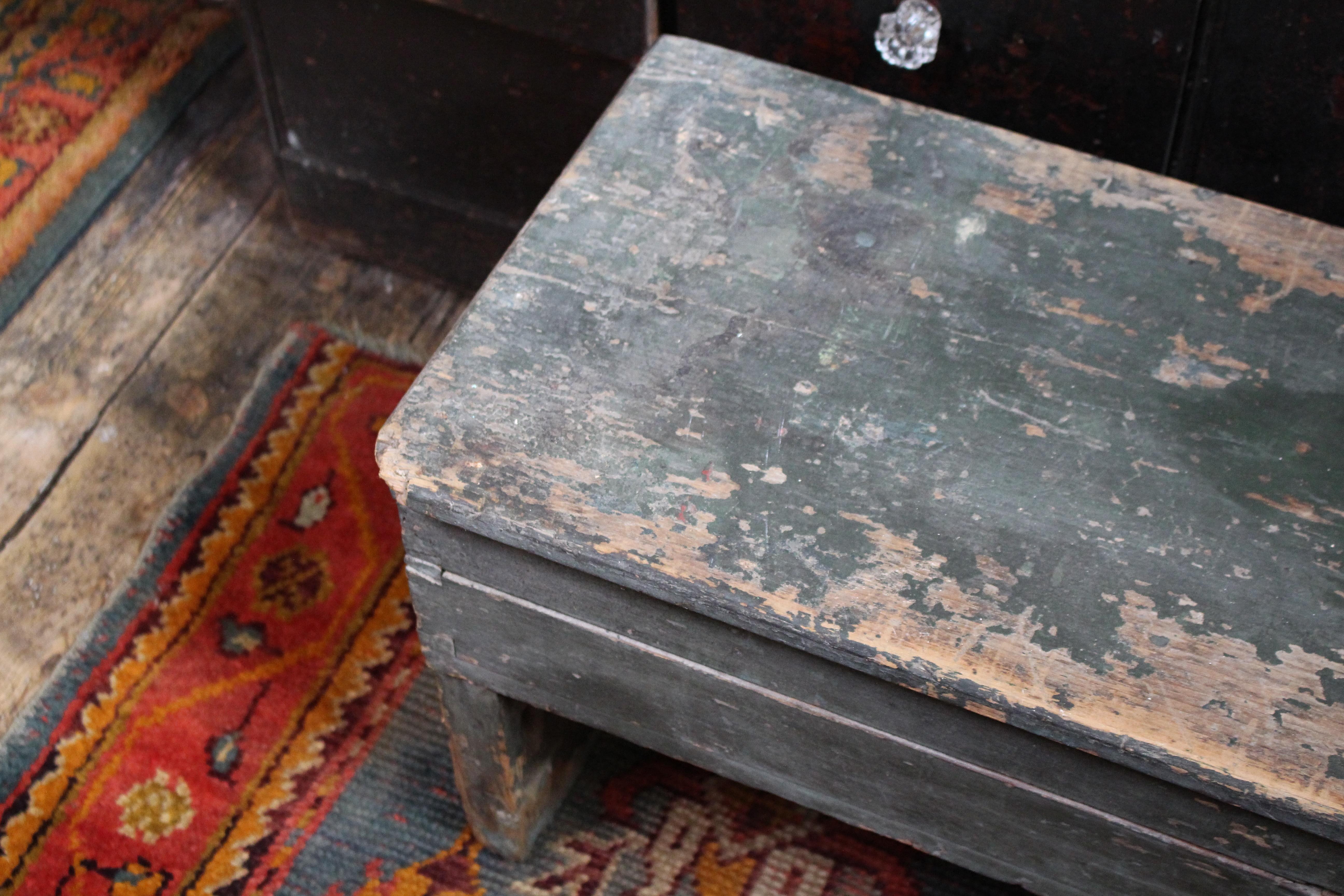 19th Century English Country House Bowls Bench Hallway Original Paint For Sale 3