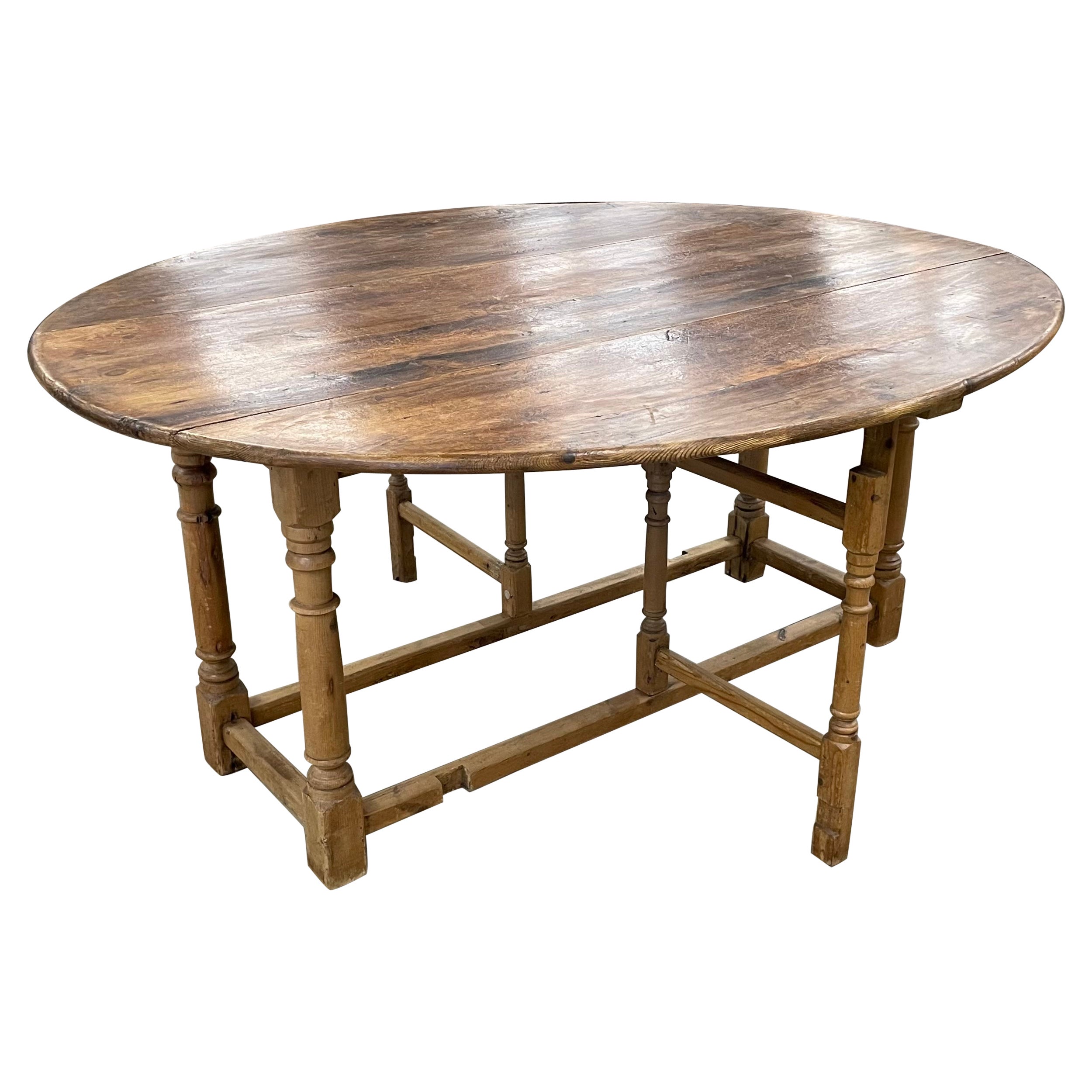 19th Century English Country House Oval Drop Leaf Table