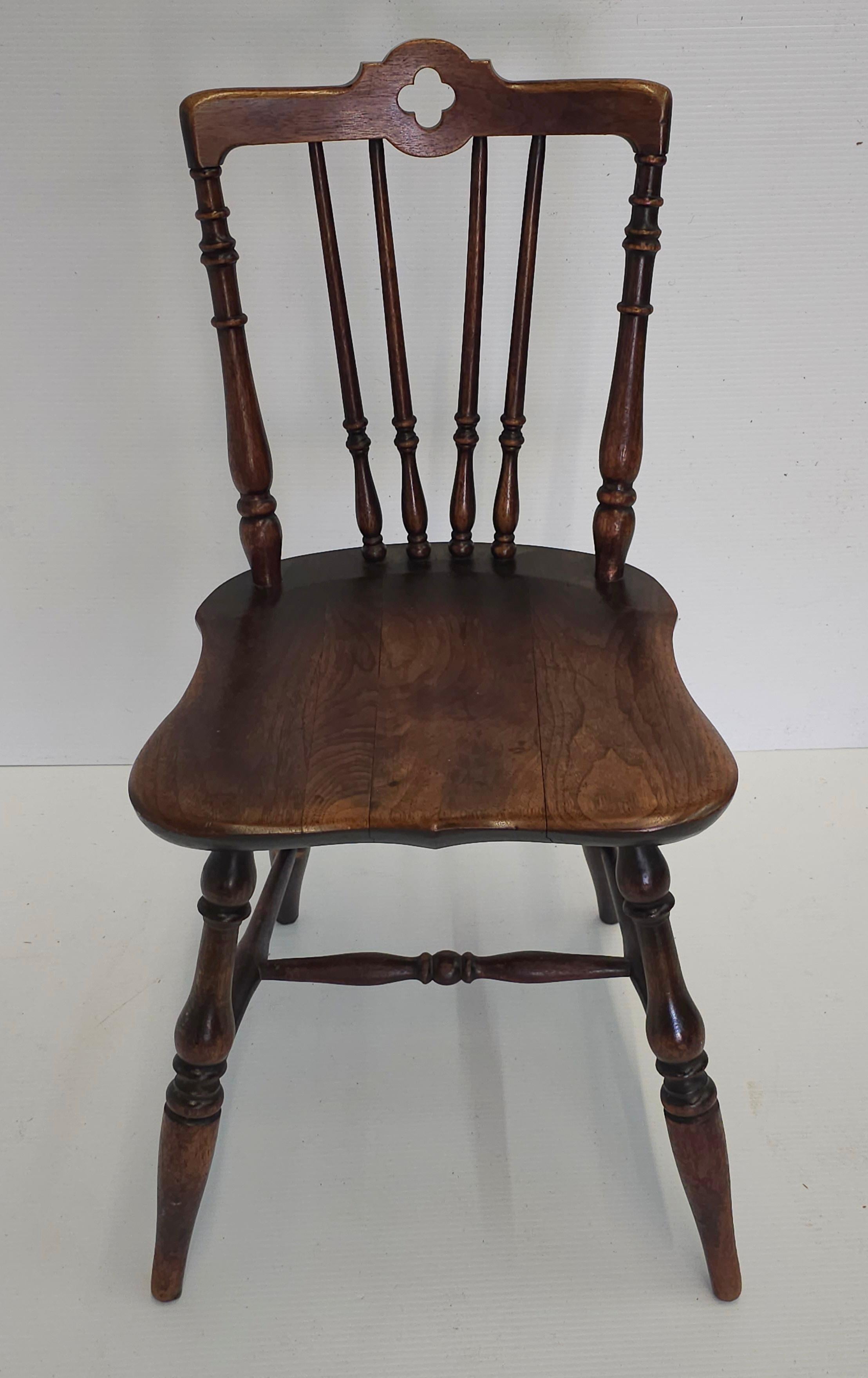 Paire de chaises d'appoint en acajou du XIXe siècle, de style champêtre anglais Bon état - En vente à Germantown, MD