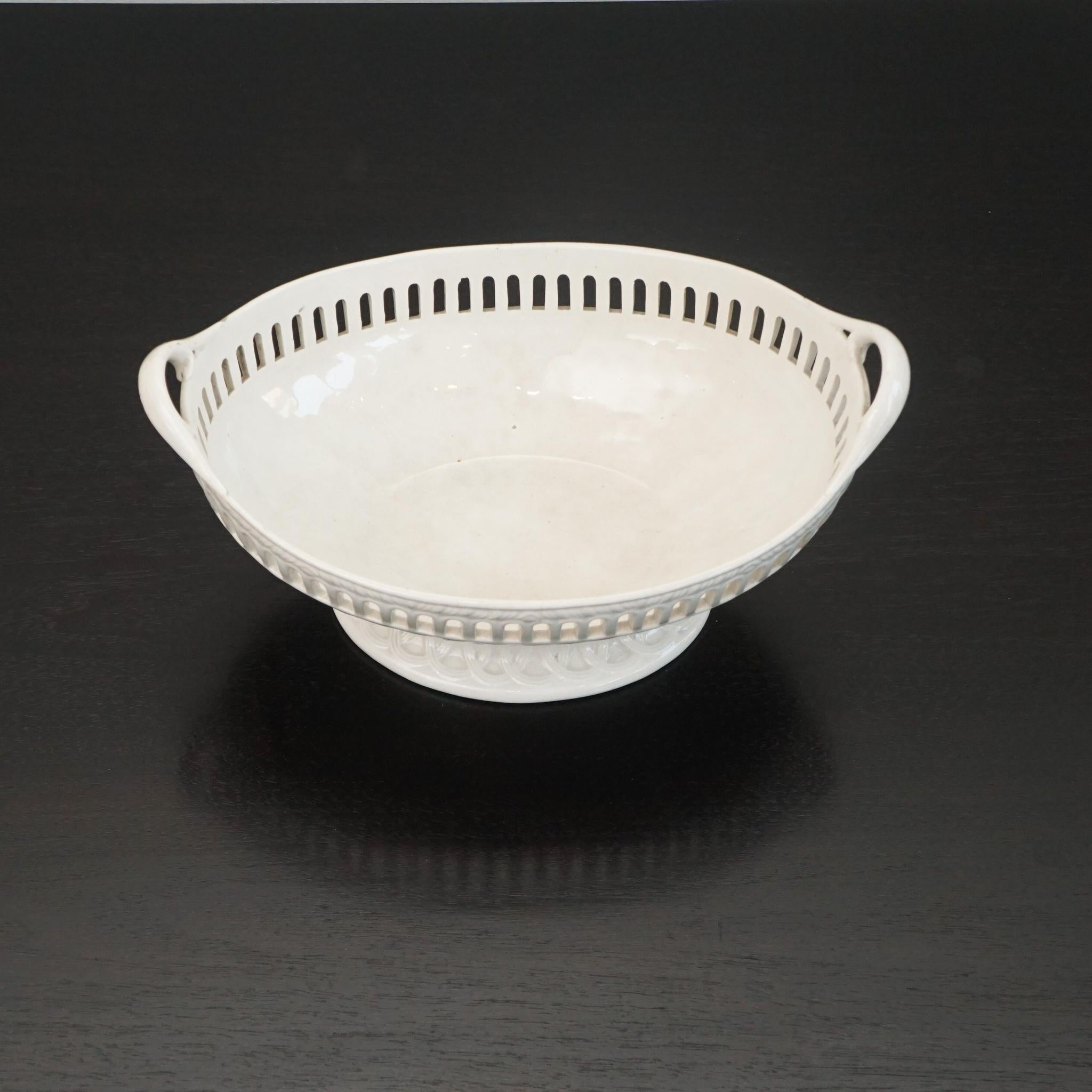 Ceramic 19th Century English Creamware Oval Basket and Stand For Sale
