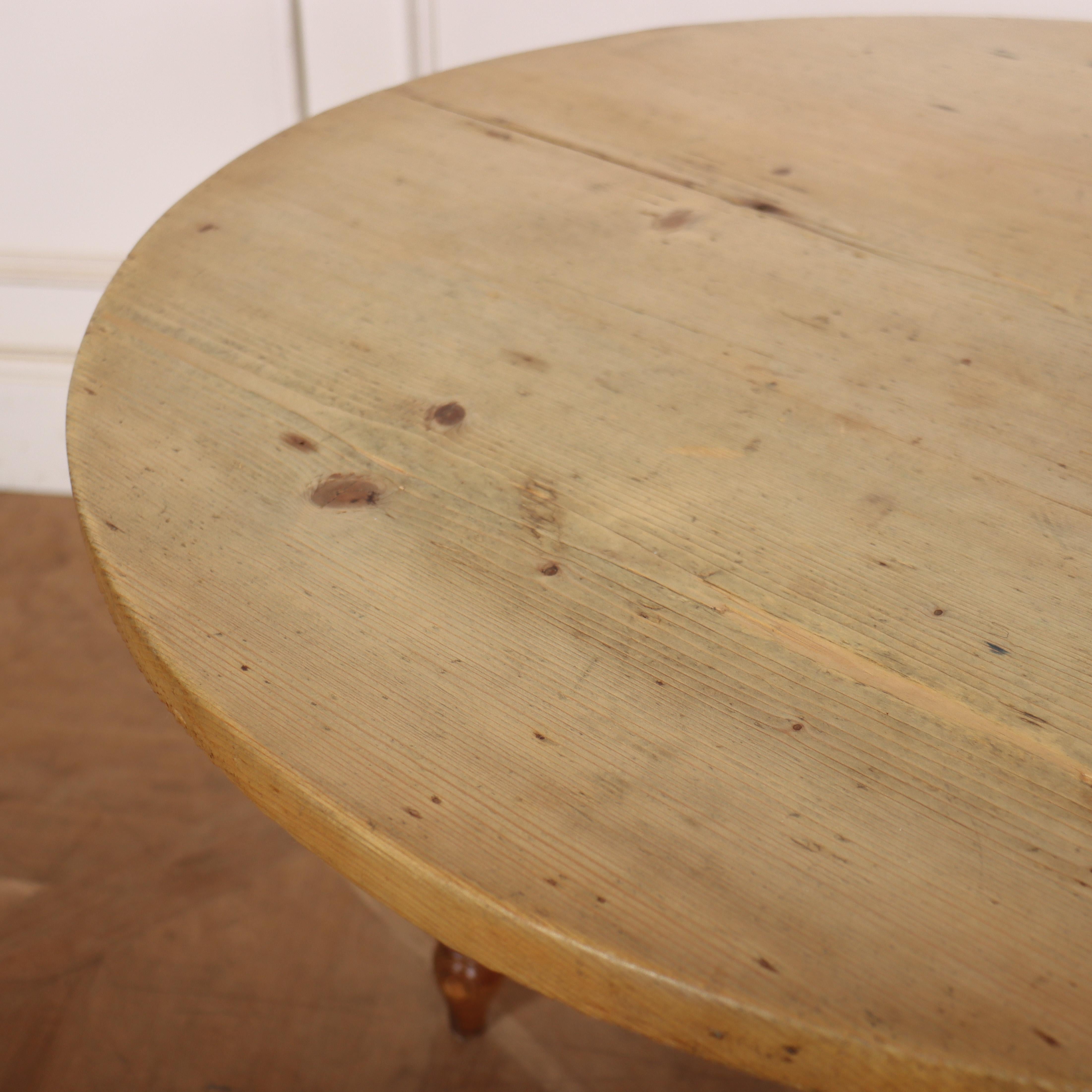 19th Century English Cricket Table Bon état - En vente à Leamington Spa, Warwickshire