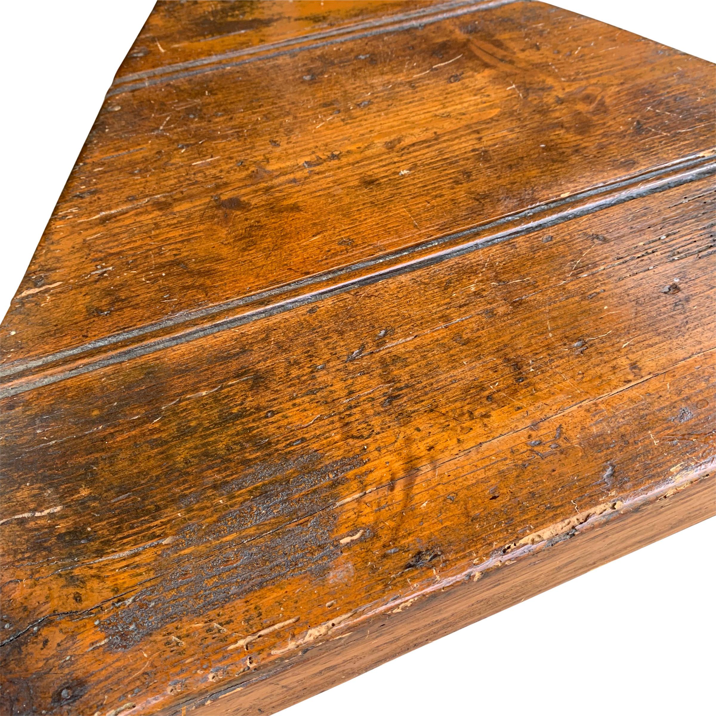 Pine 19th Century English Cricket Table with Shelf