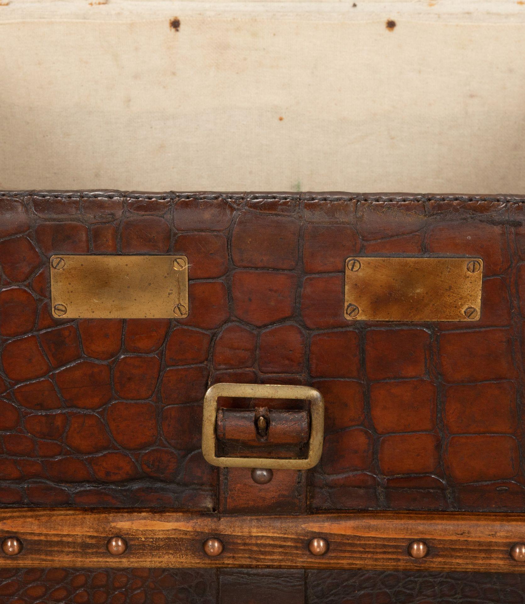 19th Century English Crocodile Pressed Leather Trunk For Sale 5