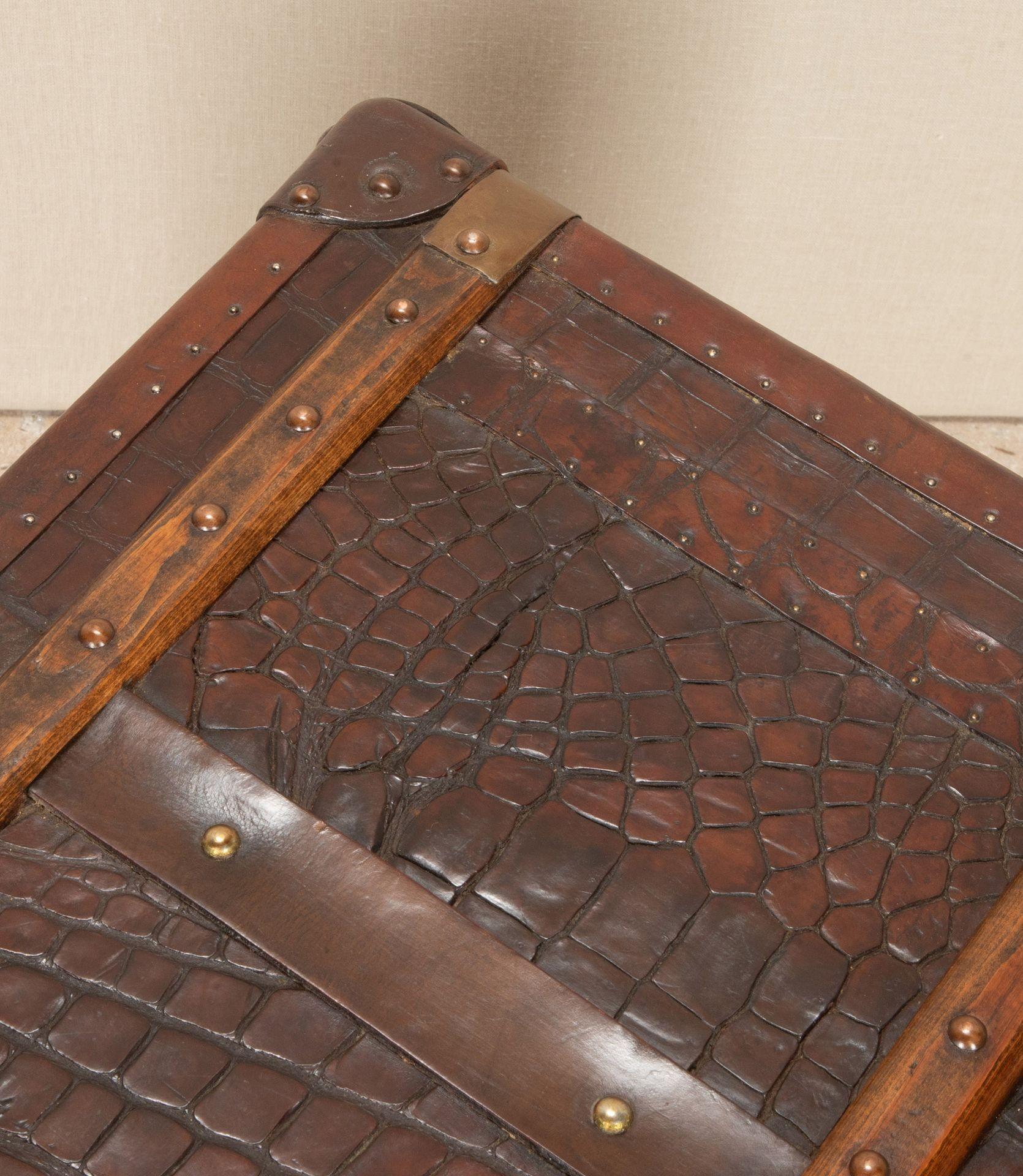 19th Century English Crocodile Pressed Leather Trunk For Sale 1