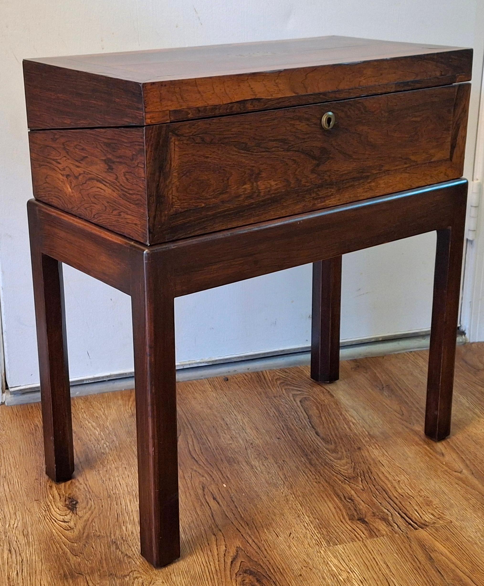 19th Century English Crossbanded Rosewood Lap Desk Travel Desk on Stand For Sale 5