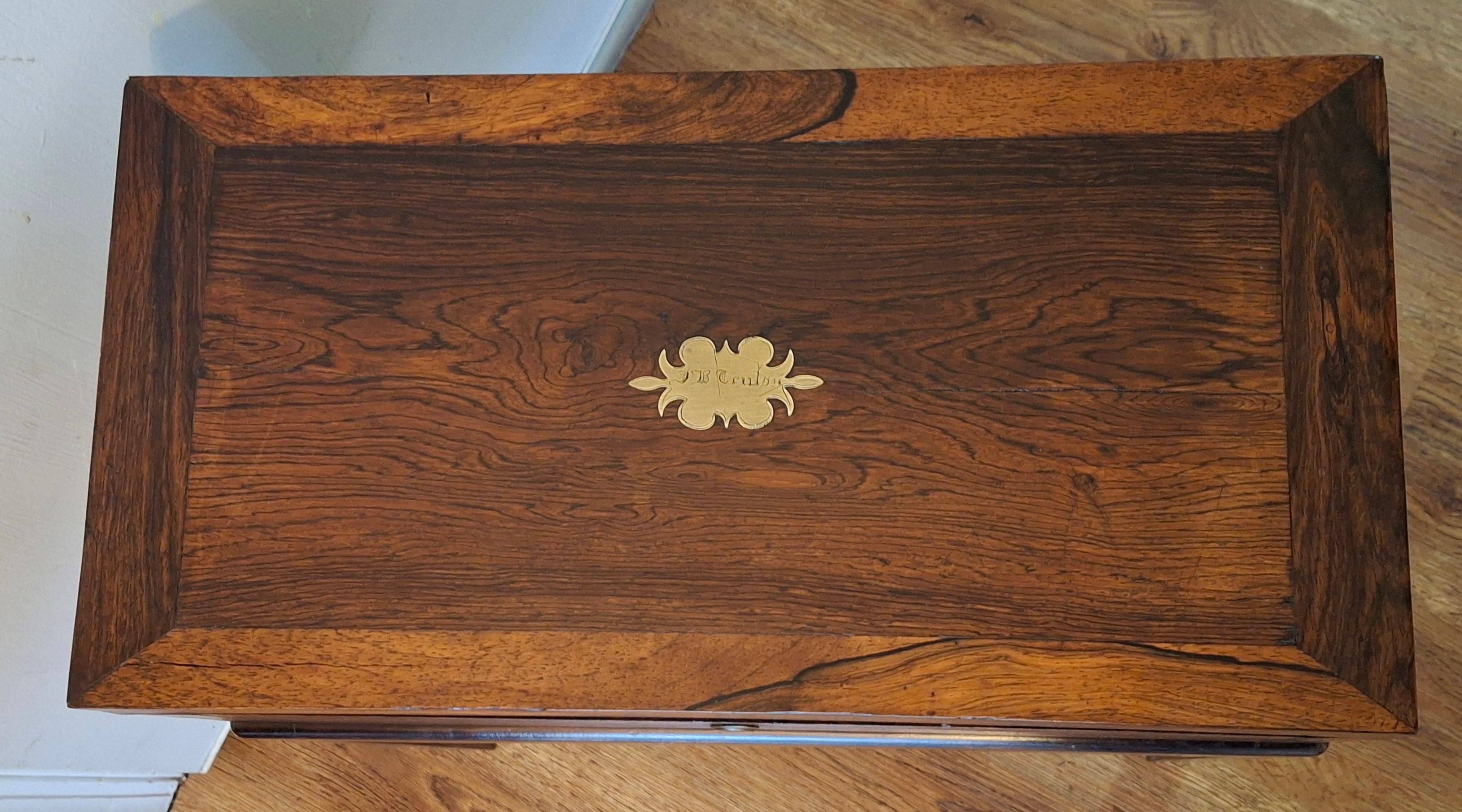 19th Century English Crossbanded Rosewood Lap Desk Travel Desk on Stand For Sale 7