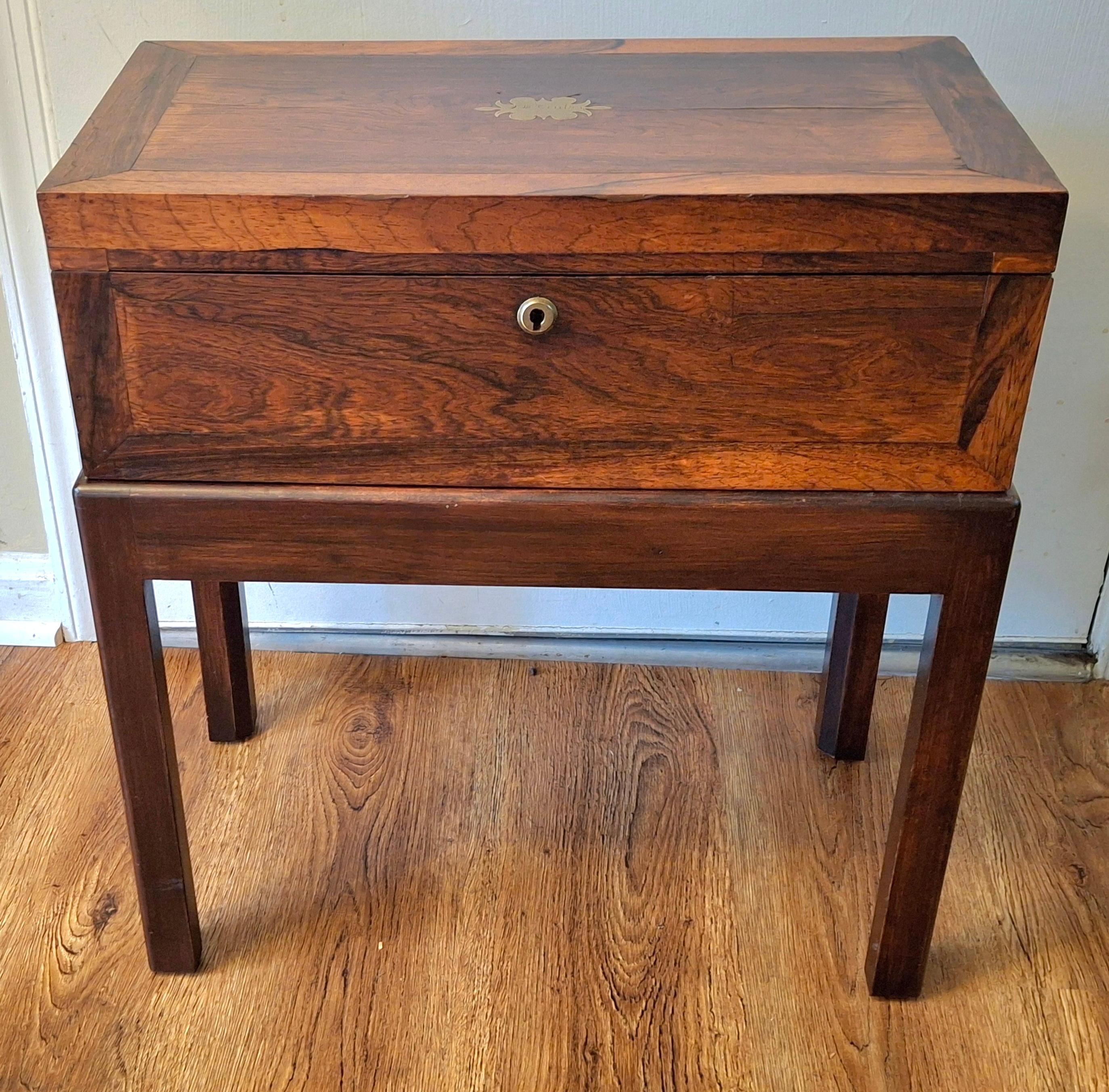 Stained 19th Century English Crossbanded Rosewood Lap Desk Travel Desk on Stand For Sale