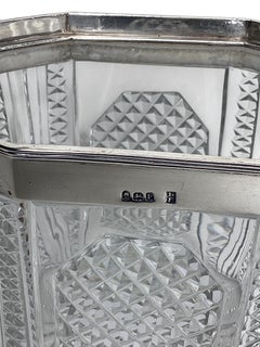 Boîte anglaise du 19ème siècle avec accessoires en argent sterling