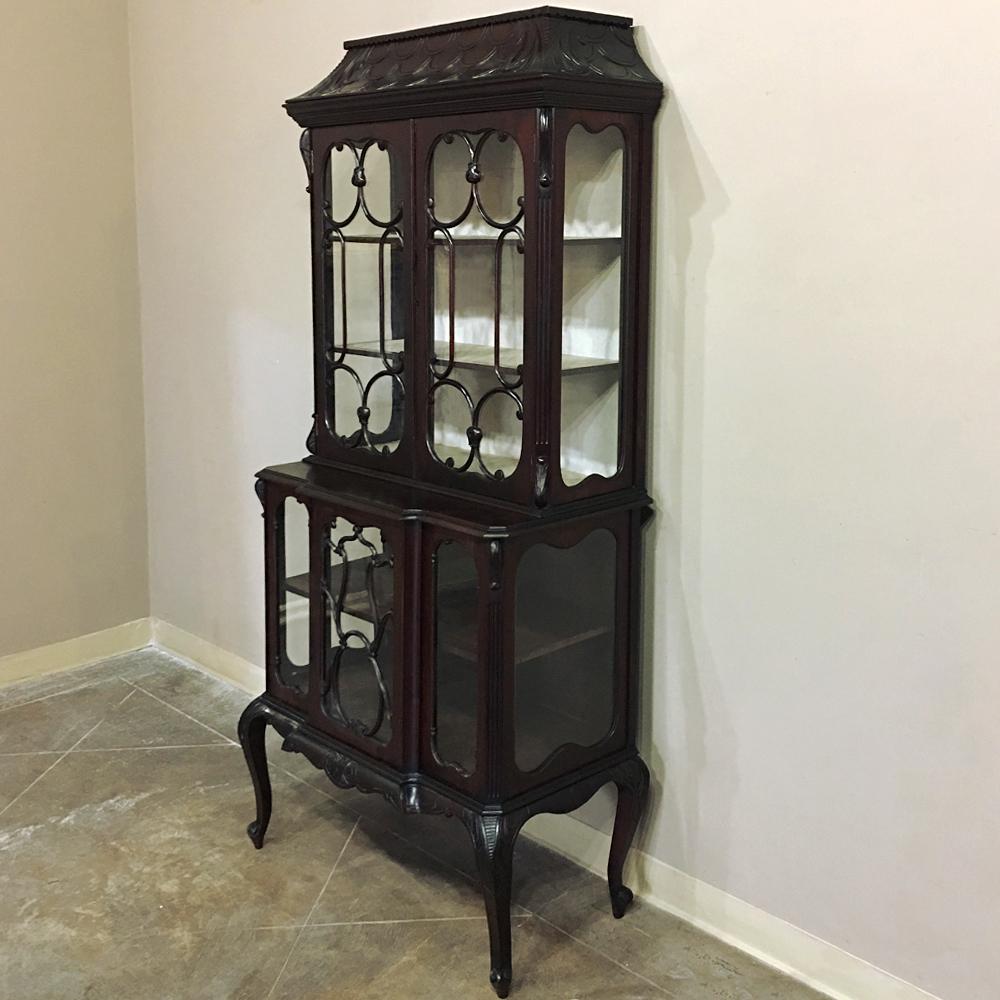 19th Century English Curio Cabinet In Good Condition In Dallas, TX