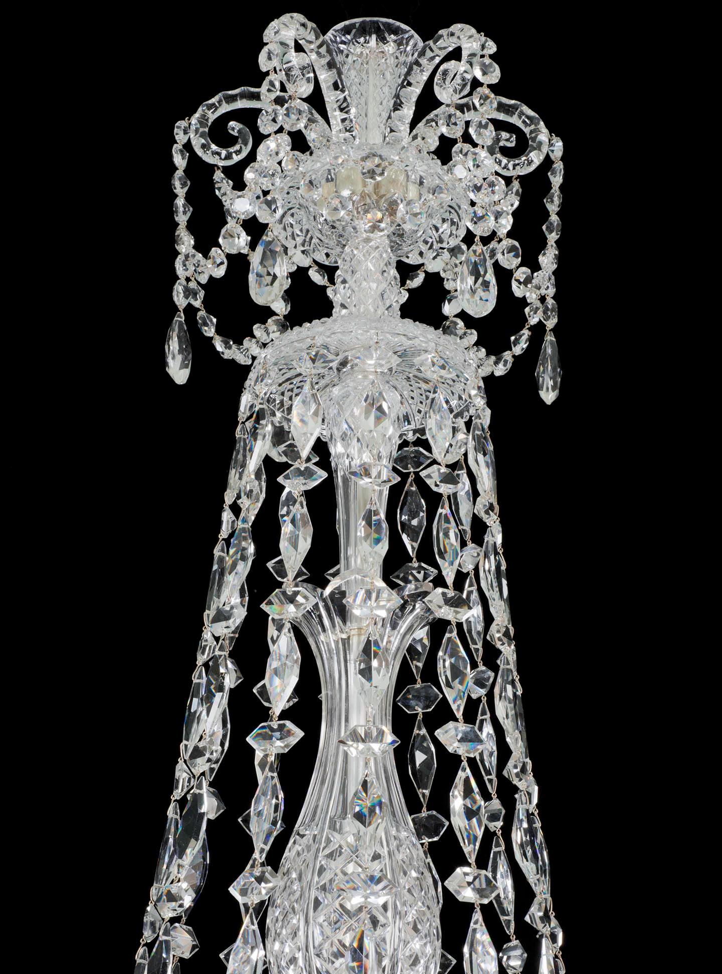 19th Century English Cut-Glass Chandelier Attributed to F. & C. Osler In Excellent Condition In London, GB