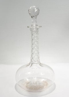 Englische Karaffen aus geschliffenem Glas des 19. Jahrhunderts mit länglichem Hals