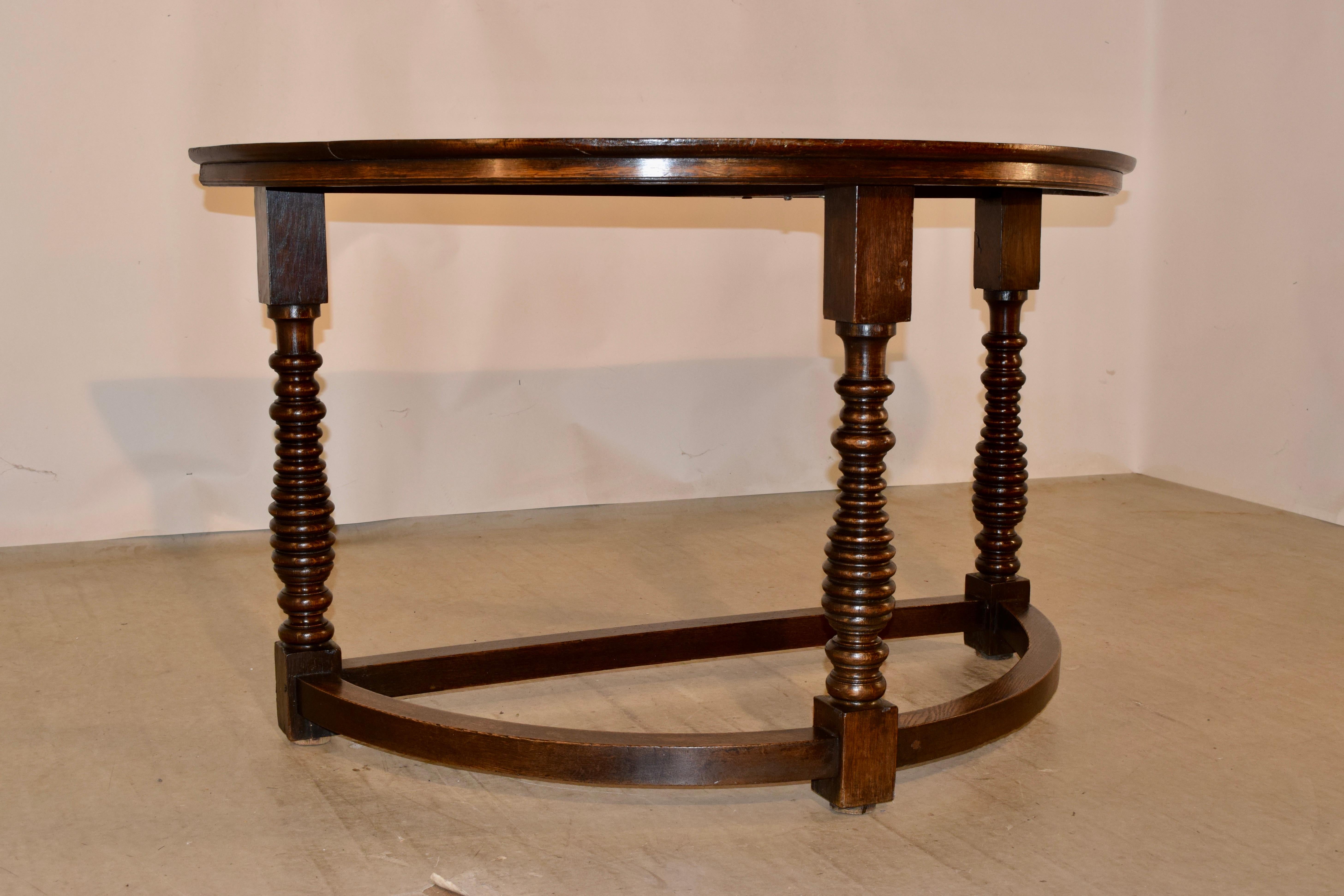 19th Century English Demilune Table In Good Condition For Sale In High Point, NC