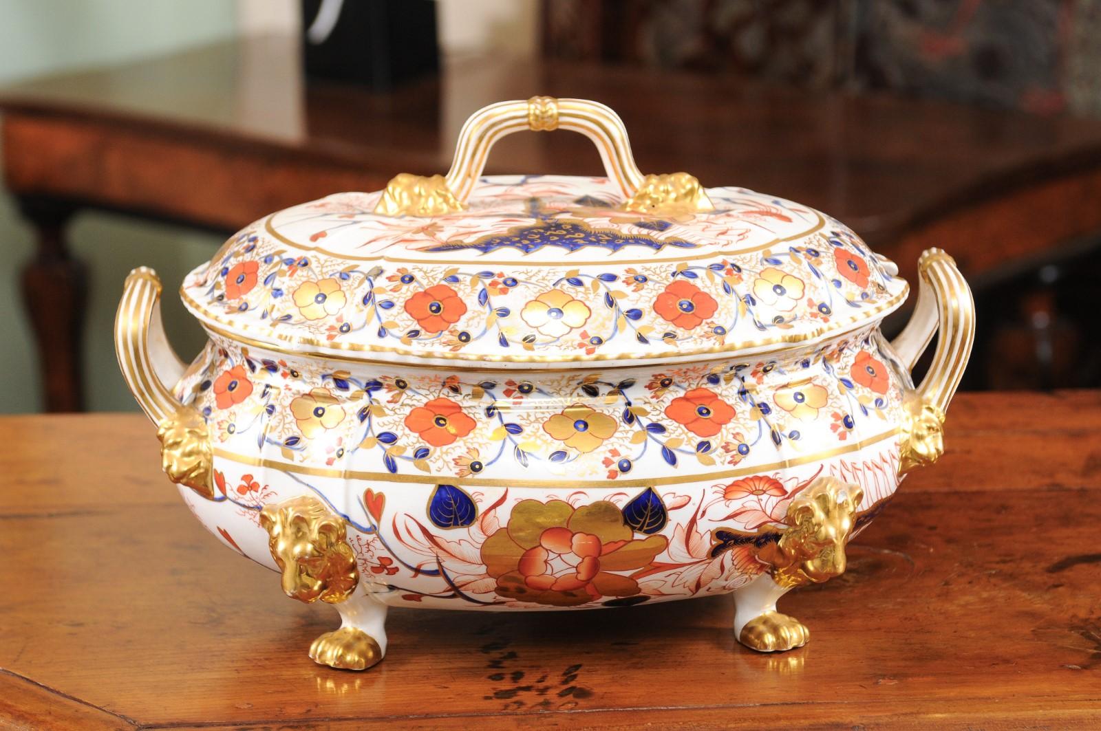 19th Century English Derby Porcelain Tureen with Lid For Sale 1