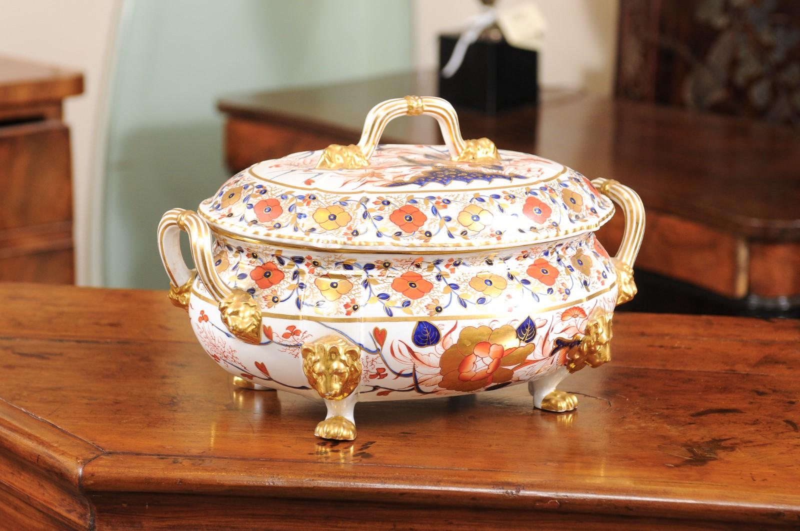 19th Century English Derby Porcelain Tureen with Lid For Sale 2