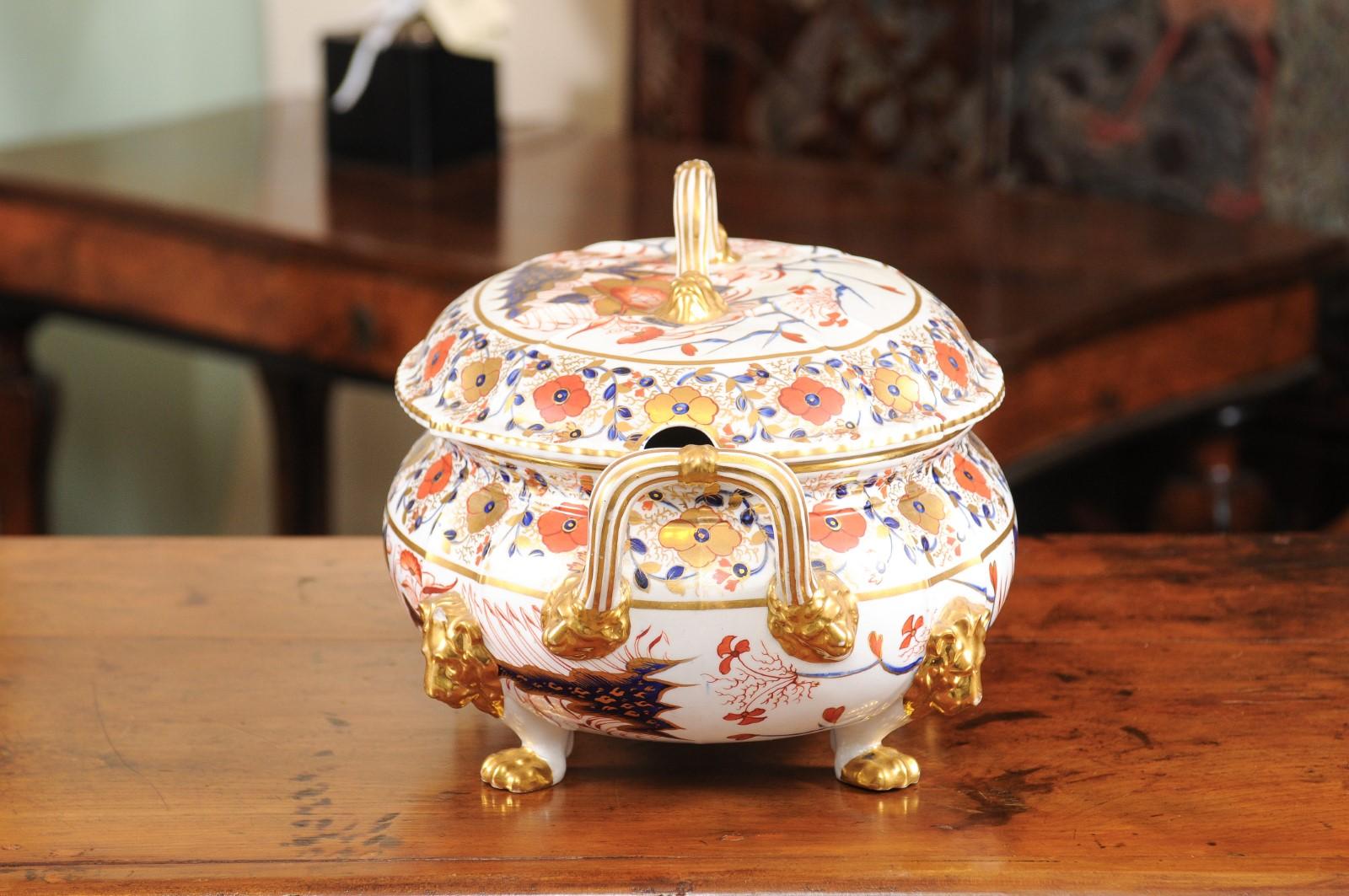 19th Century English Derby Porcelain Tureen with Lid For Sale 5