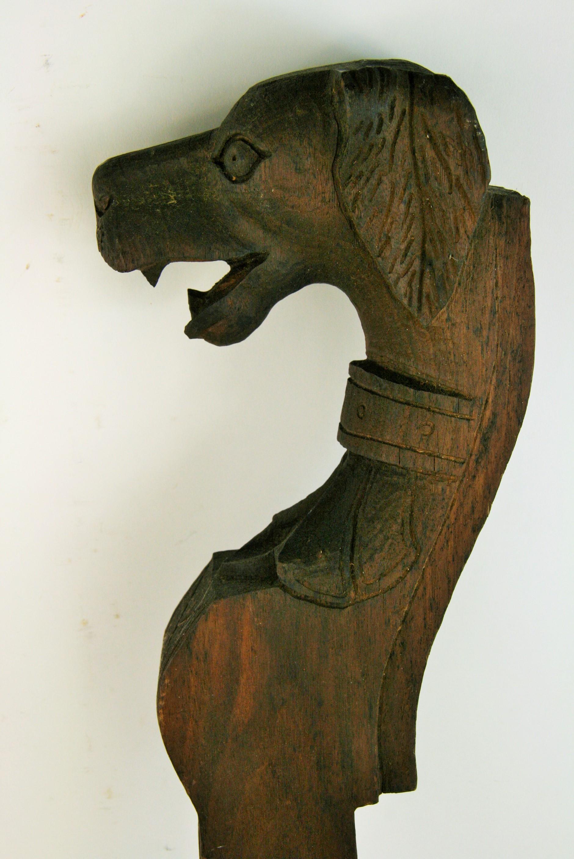 19th Century English Dog Carved Wood Architectural Element 2