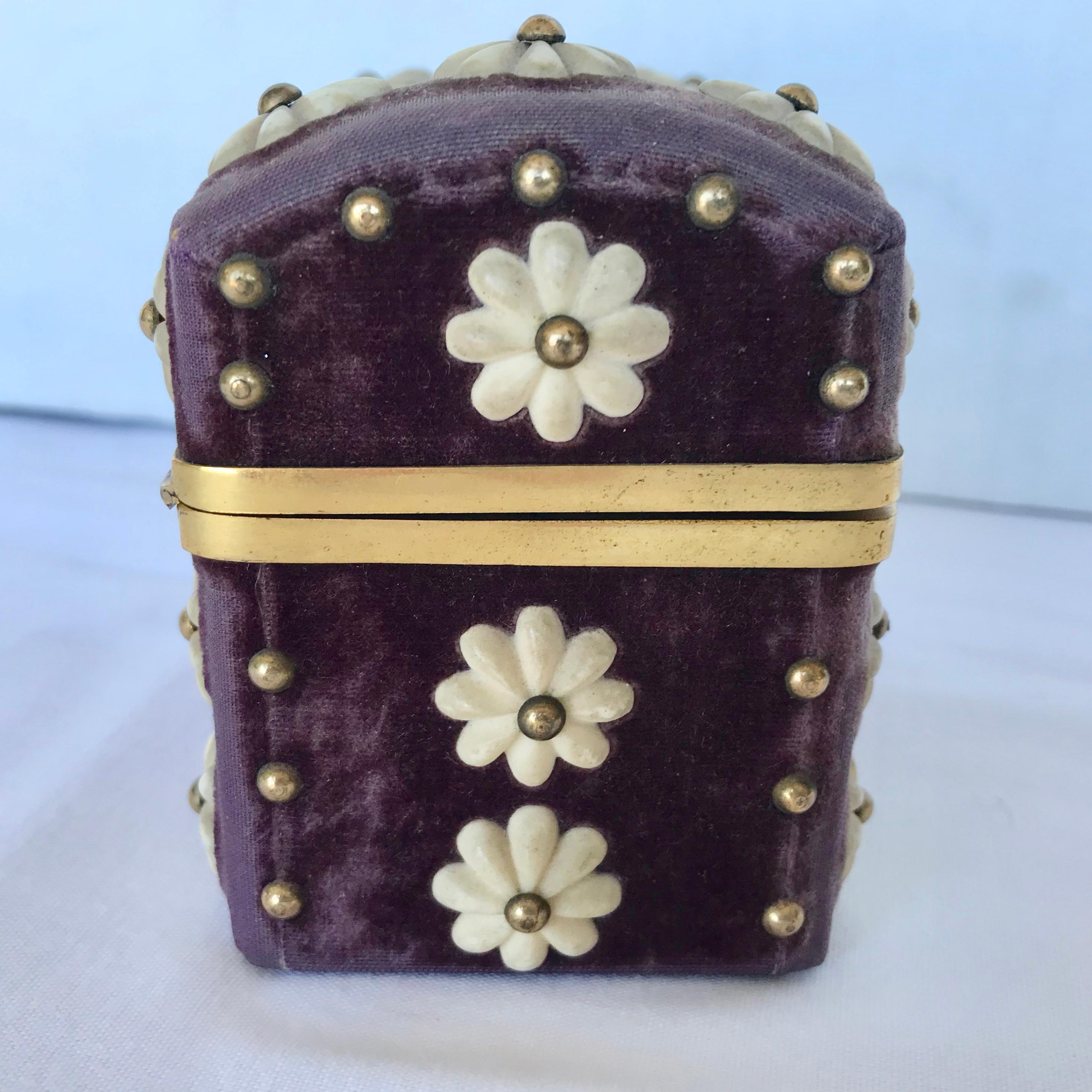 19th Century English Dore' Mounted Travel Casket with 2 Scent Bottles 1