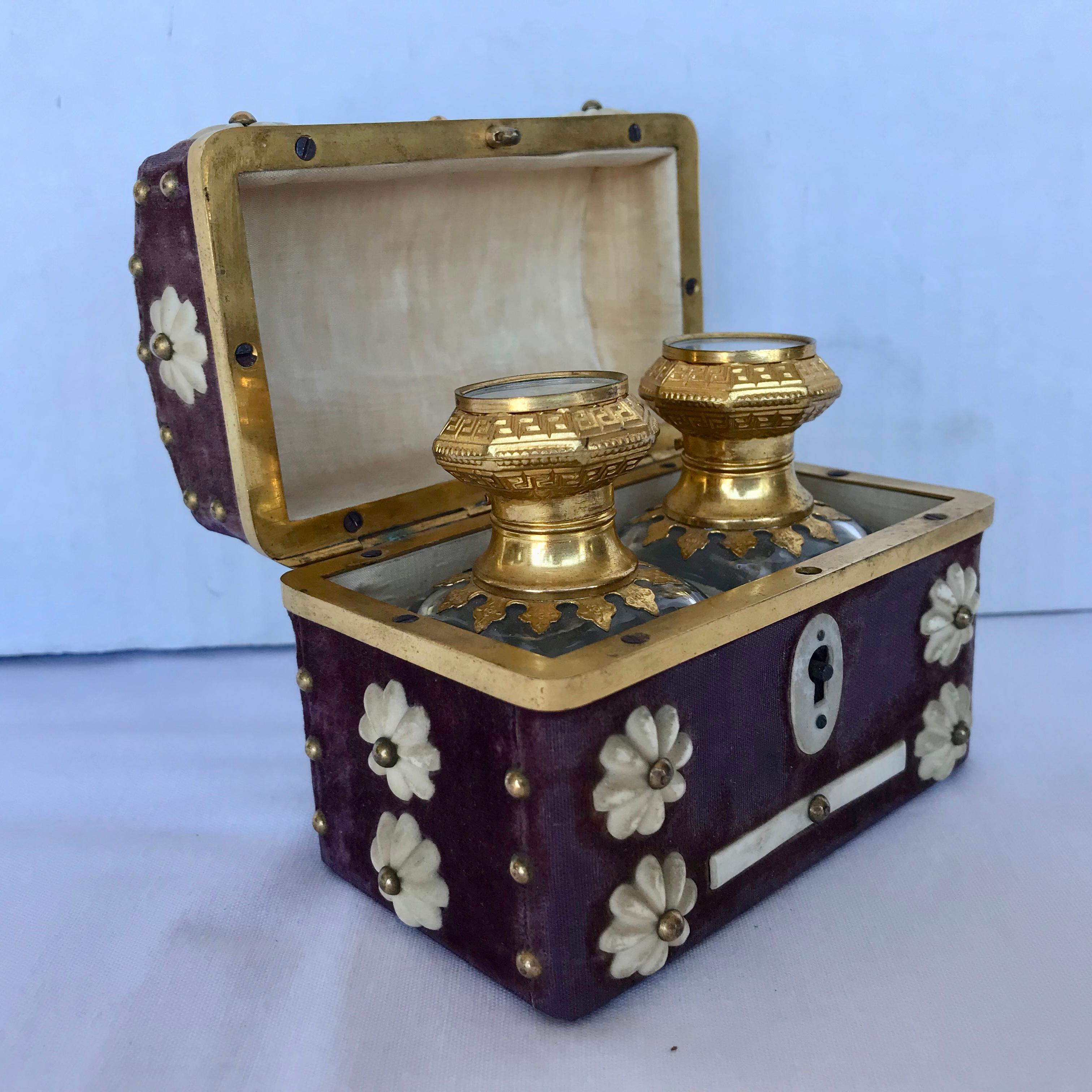 19th Century English Dore' Mounted Travel Casket with 2 Scent Bottles 3