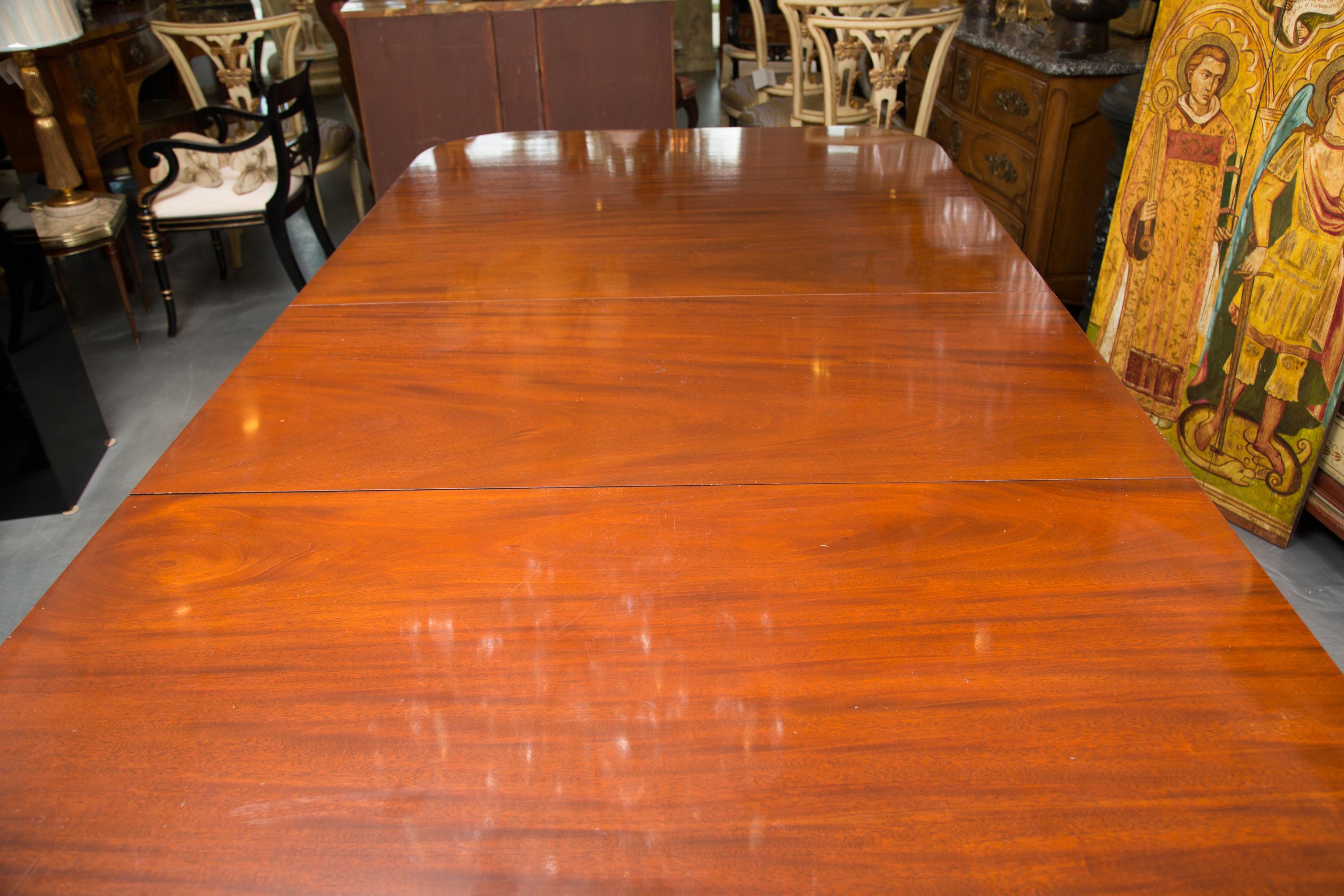 19th Century English Double Pedestal Dining Table In Good Condition In WEST PALM BEACH, FL