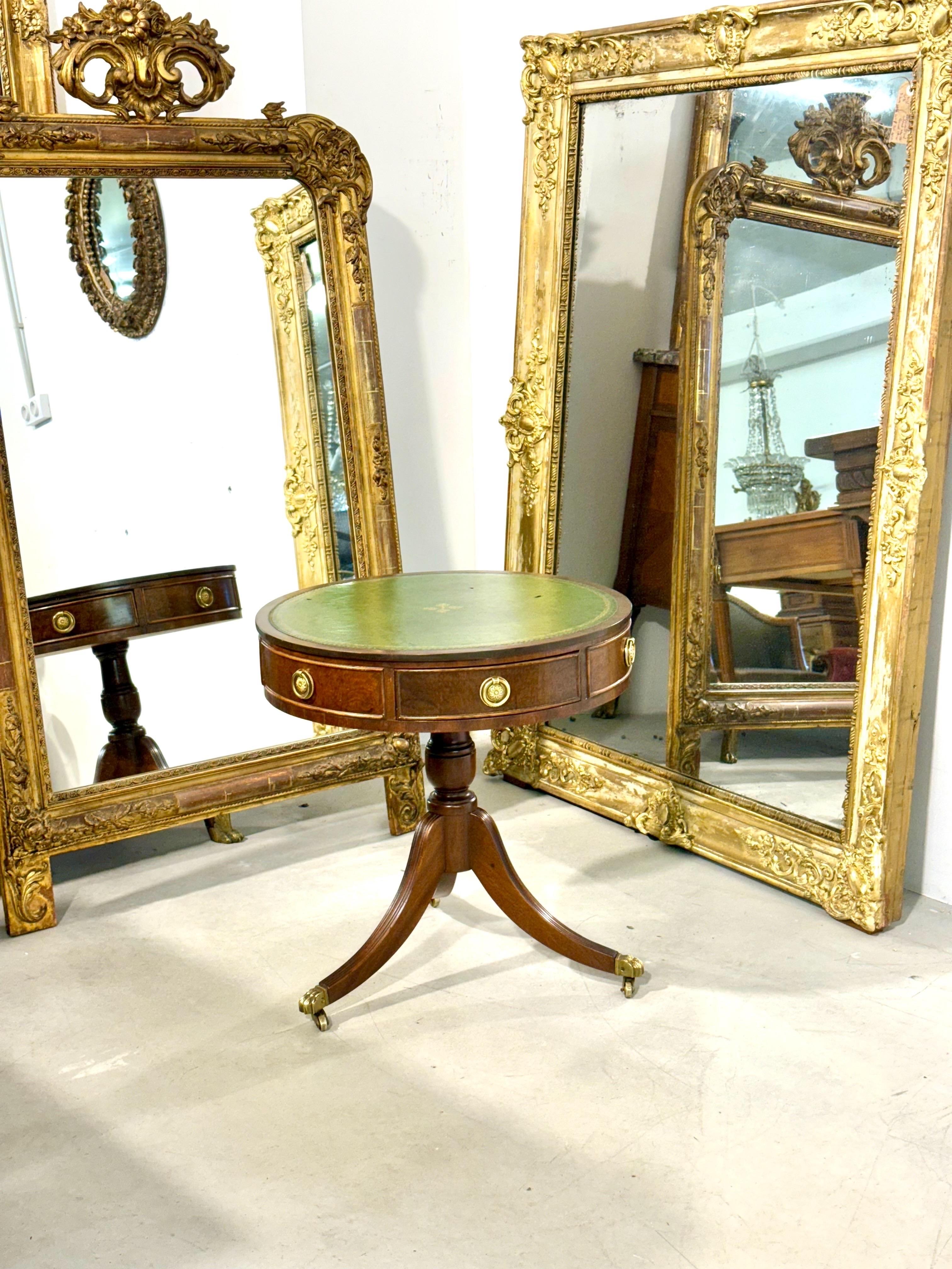19th Century English Drum Gueridon with Leather Top and Drawers For Sale 6