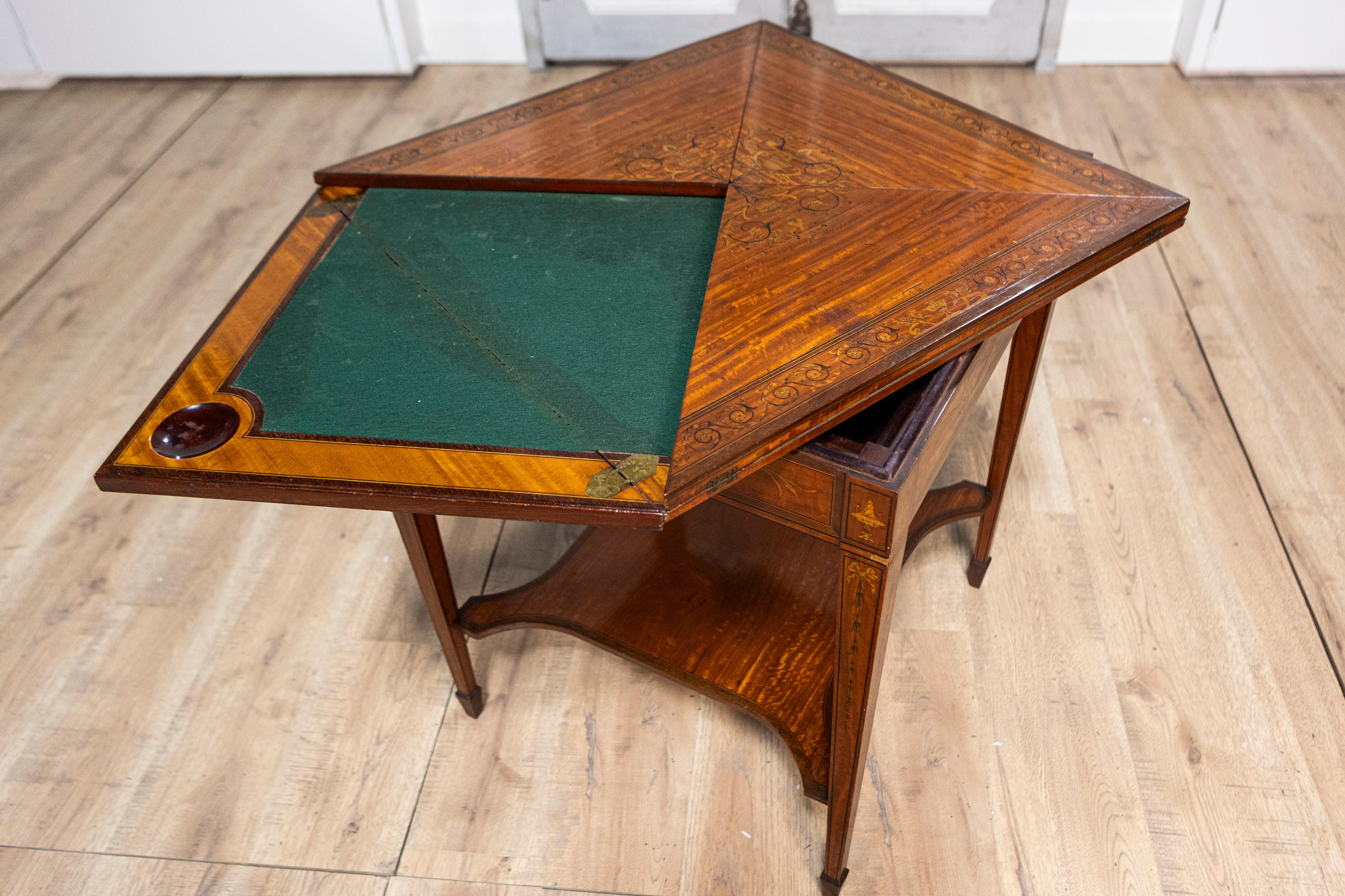 XIXe siècle Table de jeu édouardienne anglaise du 19ème siècle en vente