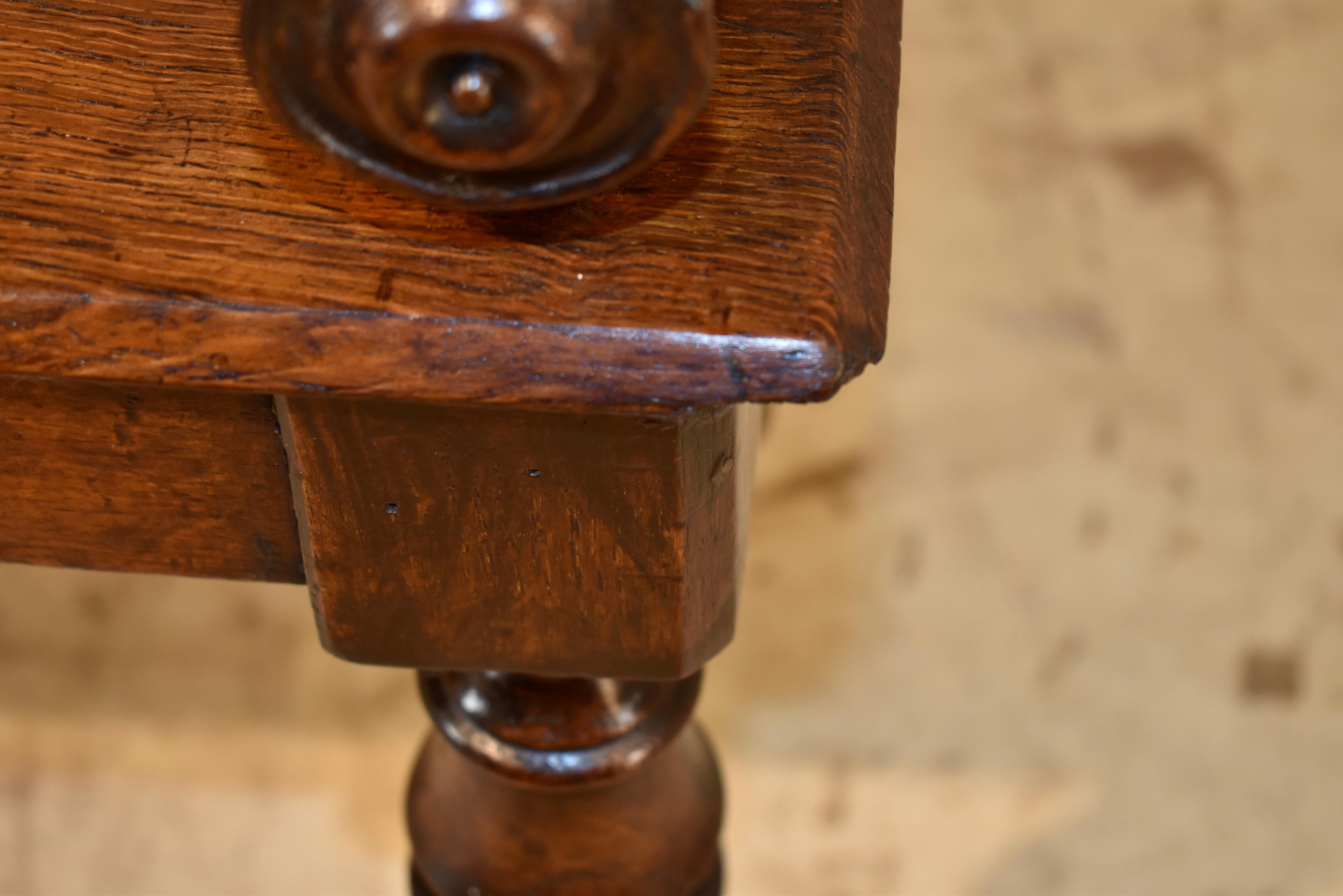 19th Century English Elm and Mahogany Window Seat For Sale 3