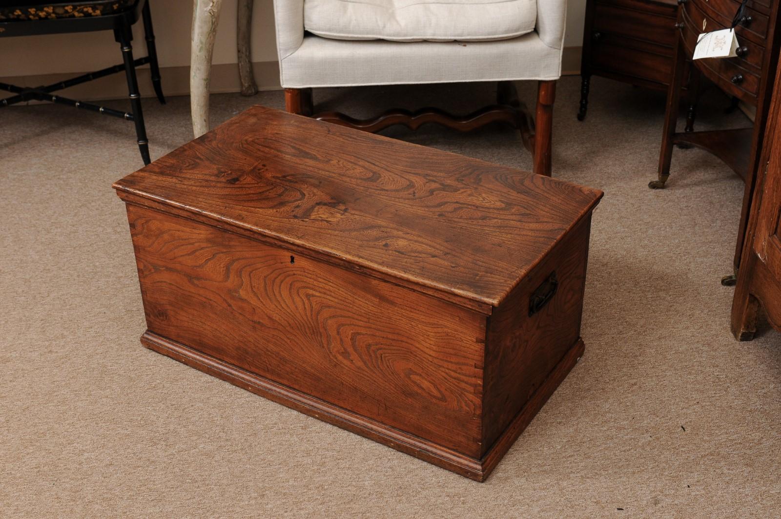 19th Century English Elm Trunk For Sale 12