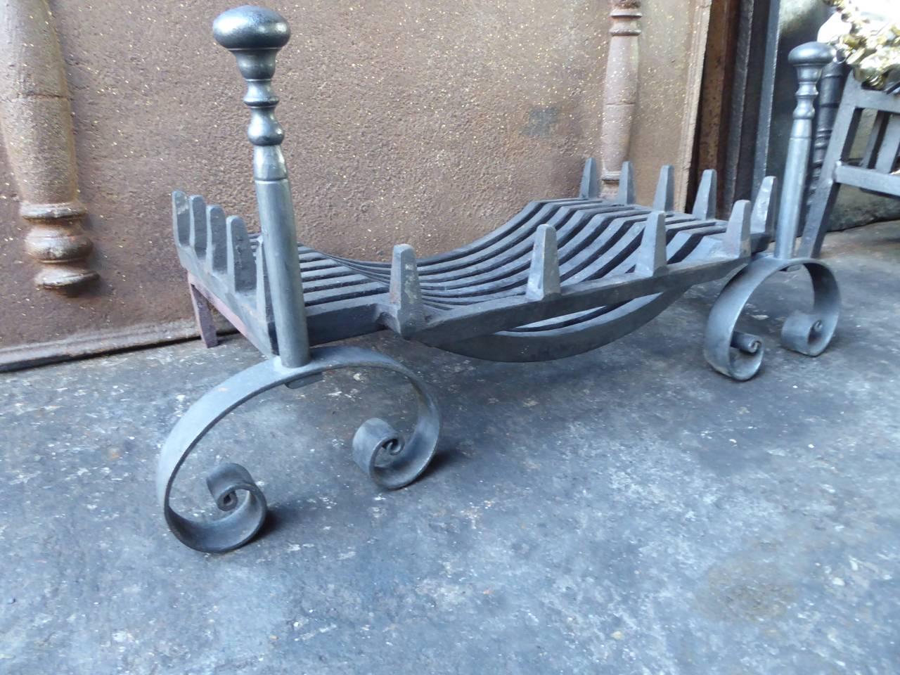 19th Century English Victorian Fireplace Grate or Fire Grate In Good Condition In Amerongen, NL