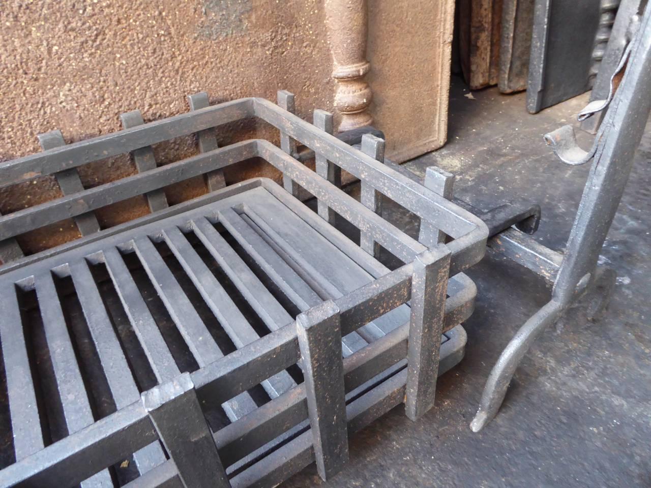 19th Century English Fireplace Grate or Fire Grate 3