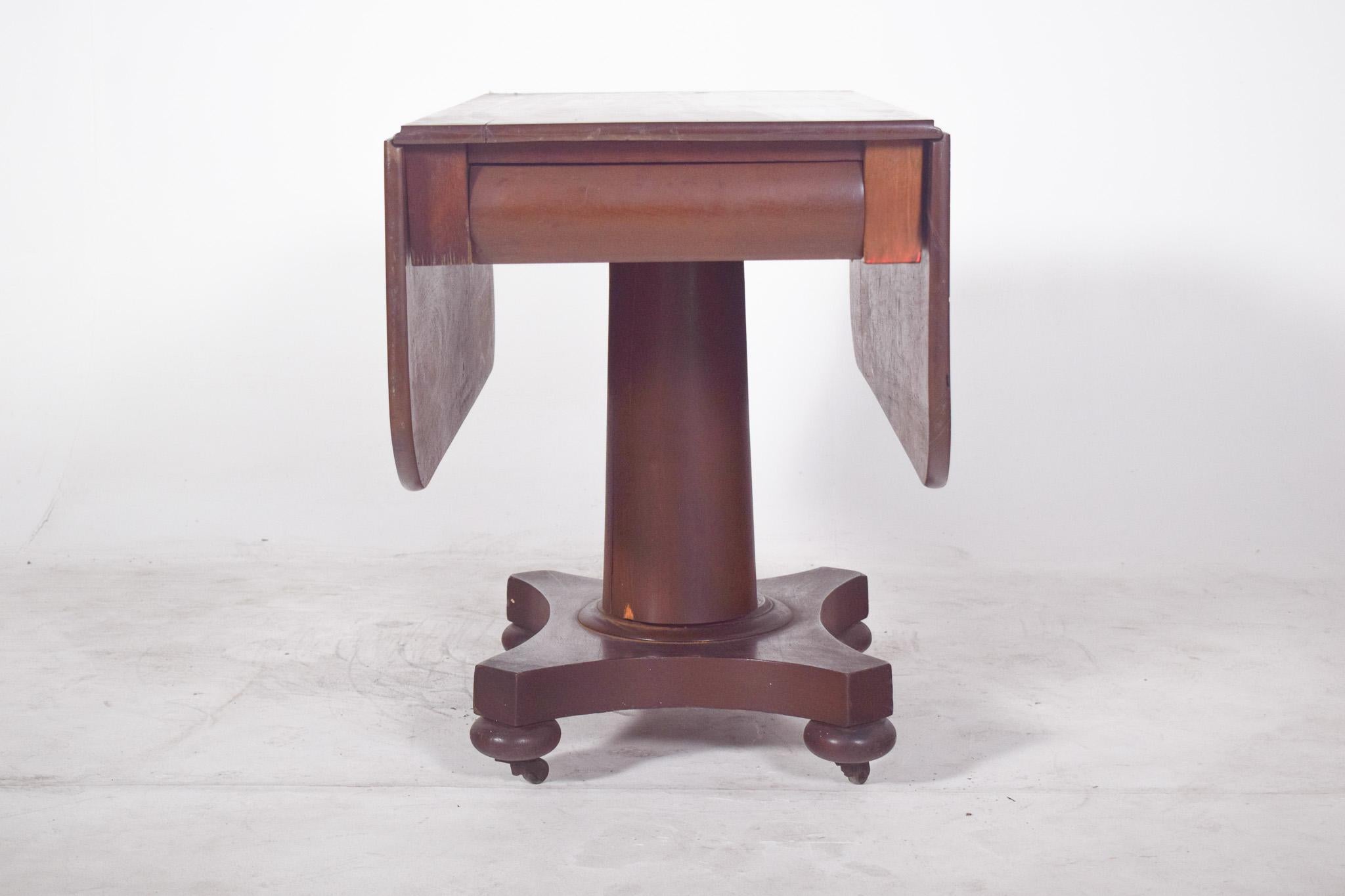 Late Victorian 19th Century English Flip Flap Sofa Table with Central Foot For Sale