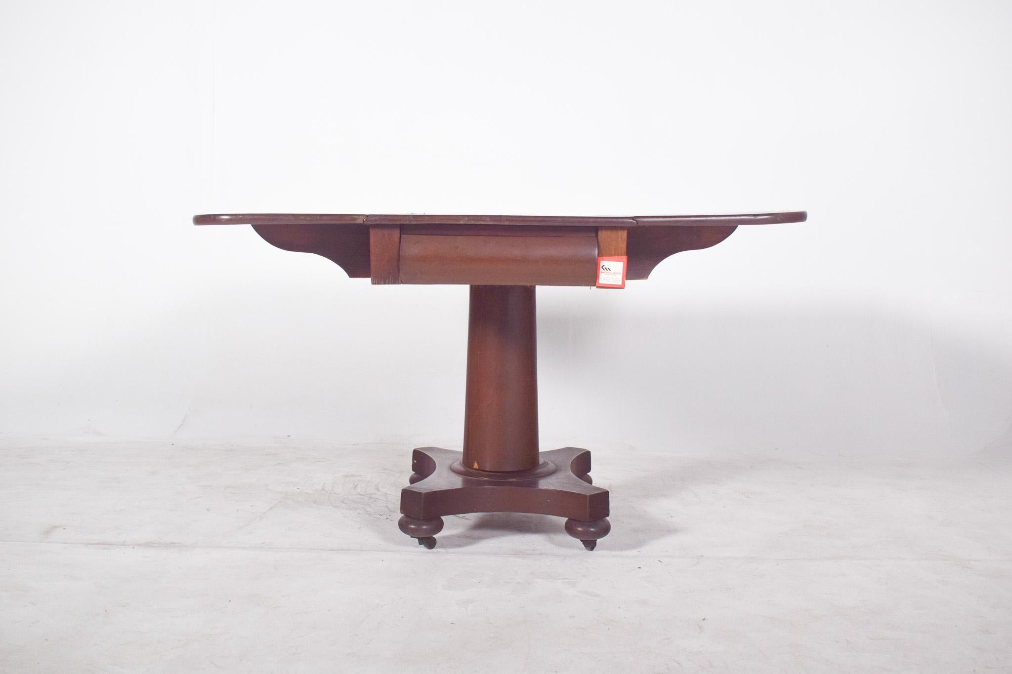 19th Century English Flip Flap Sofa Table with Central Foot For Sale 4